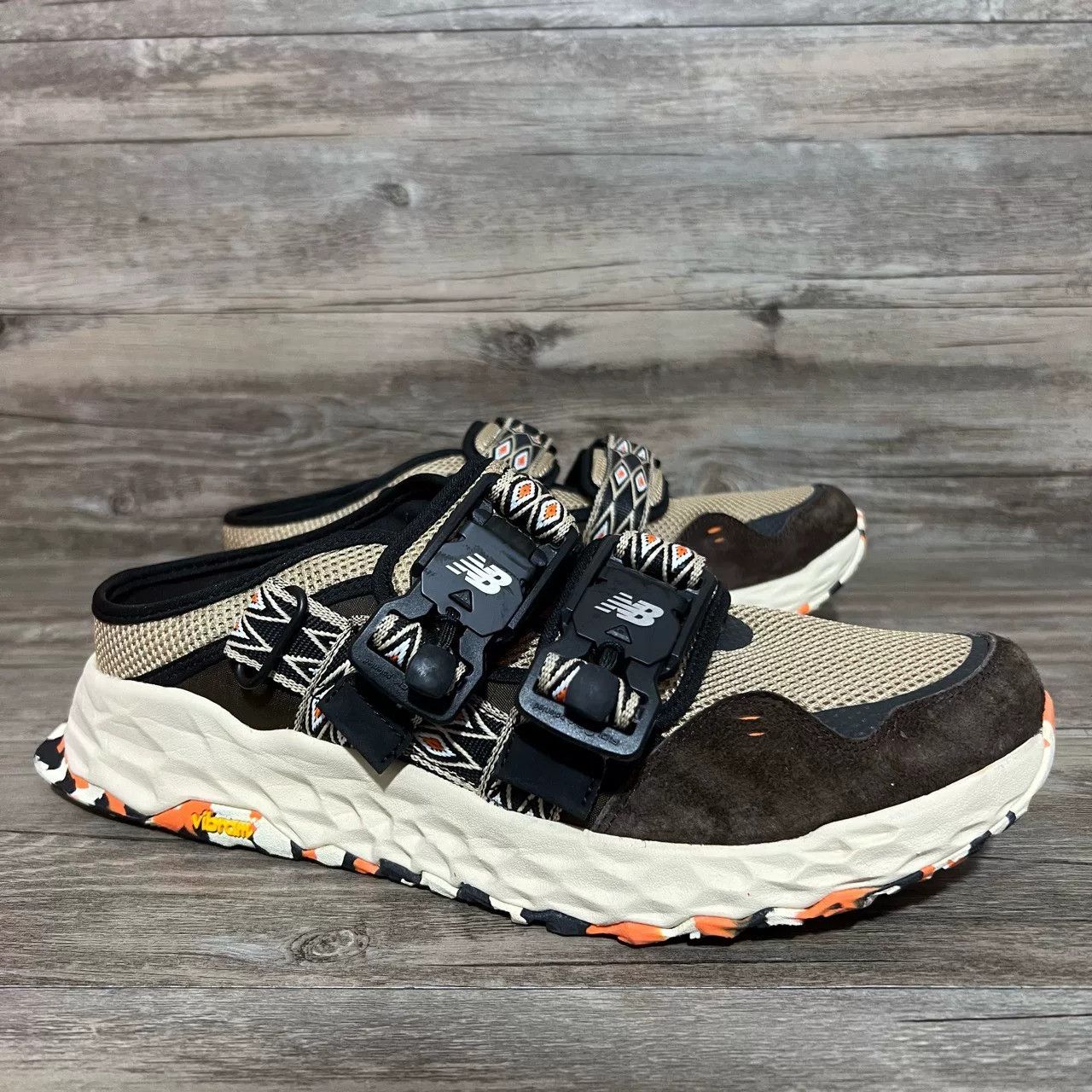 New Balance New Balance Beige Sandals 44 Men Size US 10.5 / EU 43-44 - 4 Thumbnail
