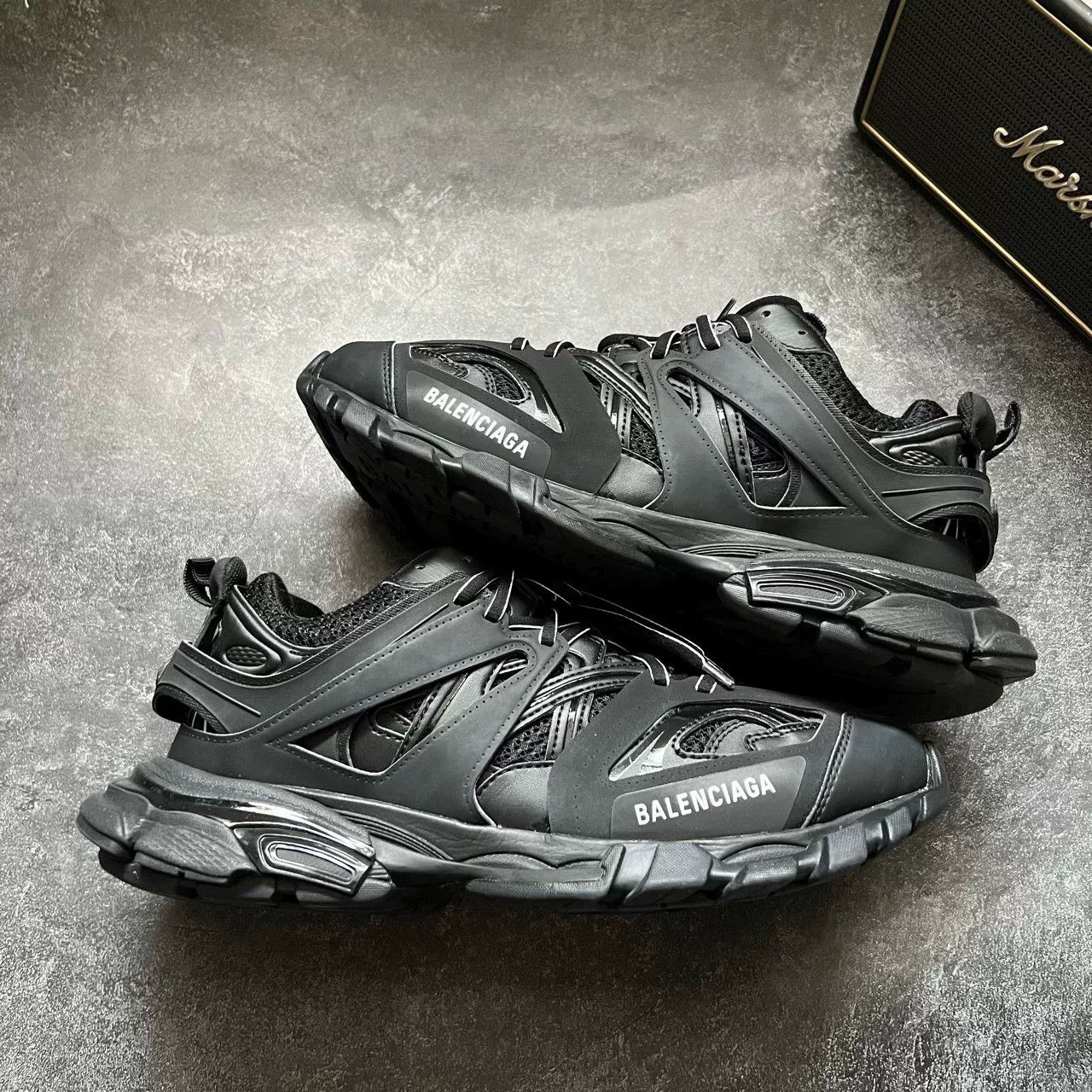 Balenciaga Balenciaga Black Lowtop Sneakers 42 Men Size US 9 / EU 42 - 2 Thumbnail
