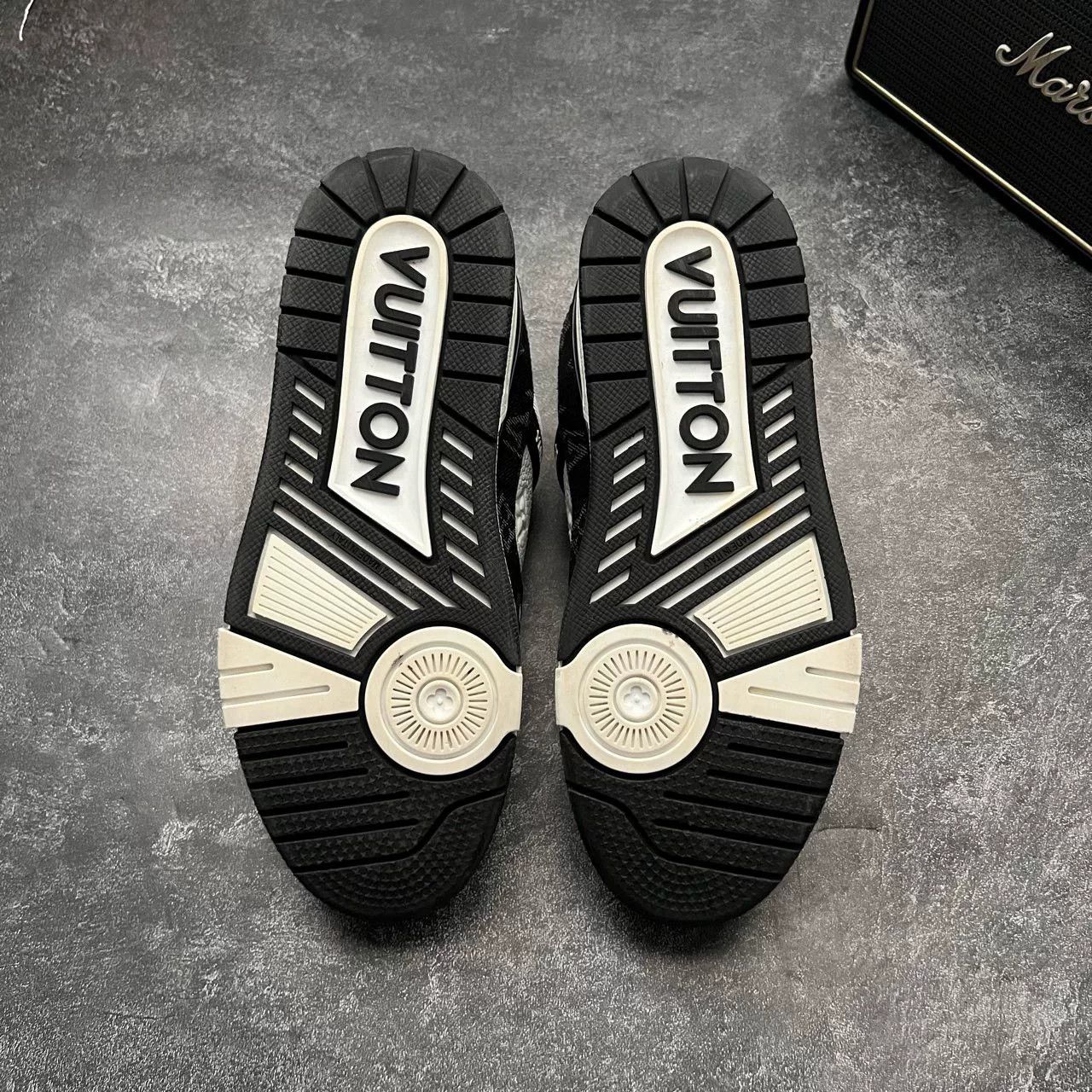 Louis Vuitton Louis Vuitton Training Black Lowtop Sneakers 37 Women Size US 6.5 / IT 36.5 - 8 Thumbnail