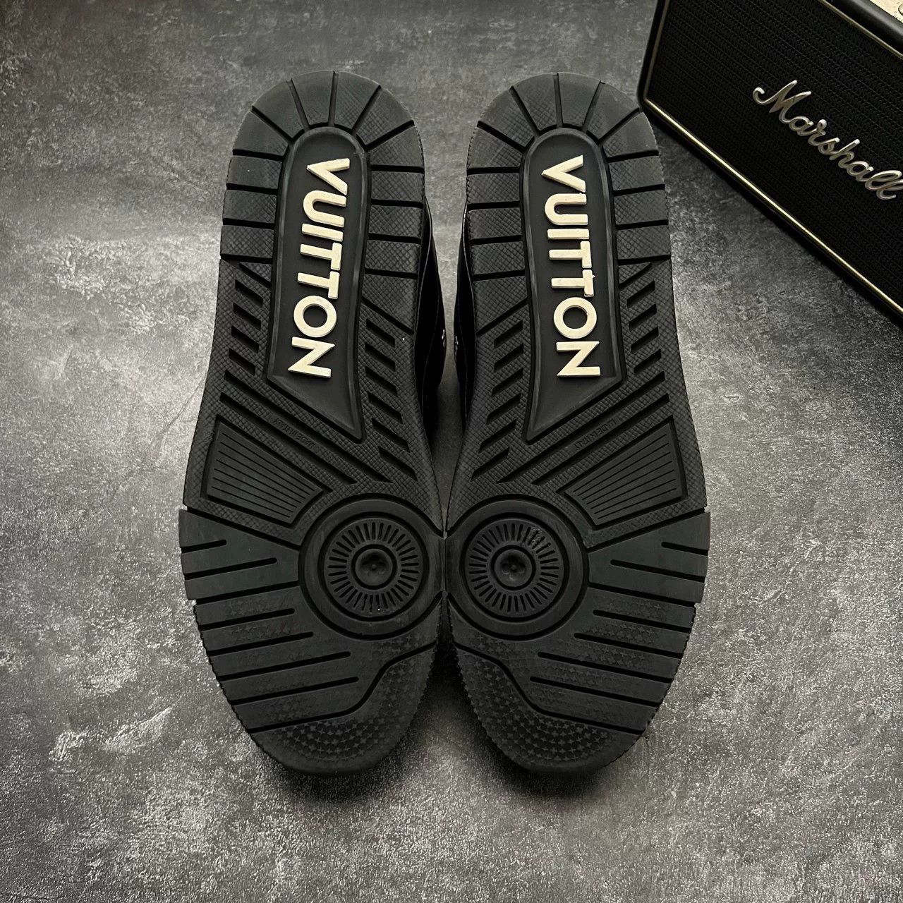 Louis Vuitton Louis Vuitton Training Black Lowtop Sneakers 41 Men Size US 8.5 / EU 41-42 - 8 Thumbnail