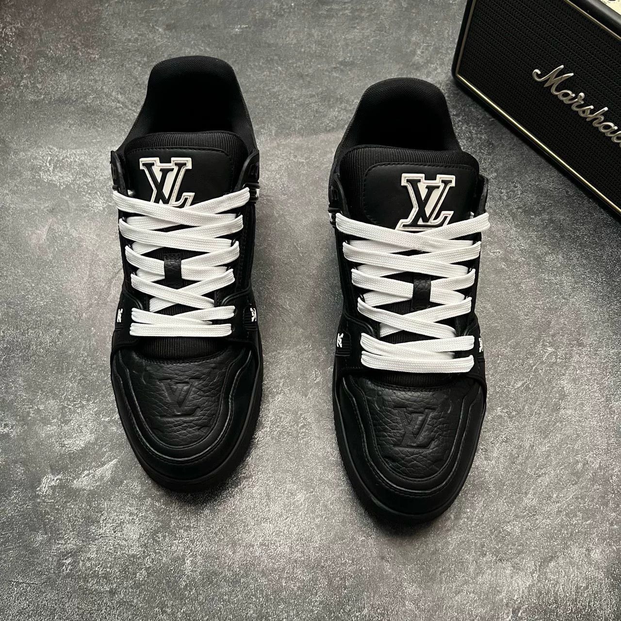 Louis Vuitton Louis Vuitton Training Black Lowtop Sneakers 41 Men Size US 8.5 / EU 41-42 - 4 Thumbnail