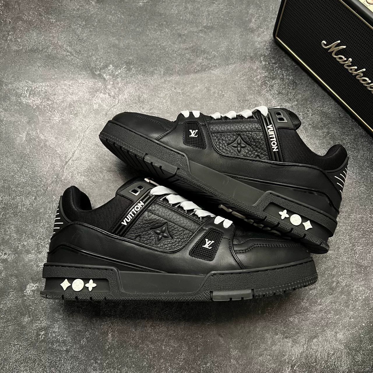 Louis Vuitton Louis Vuitton Training Black Lowtop Sneakers 41 Men Size US 8.5 / EU 41-42 - 2 Thumbnail