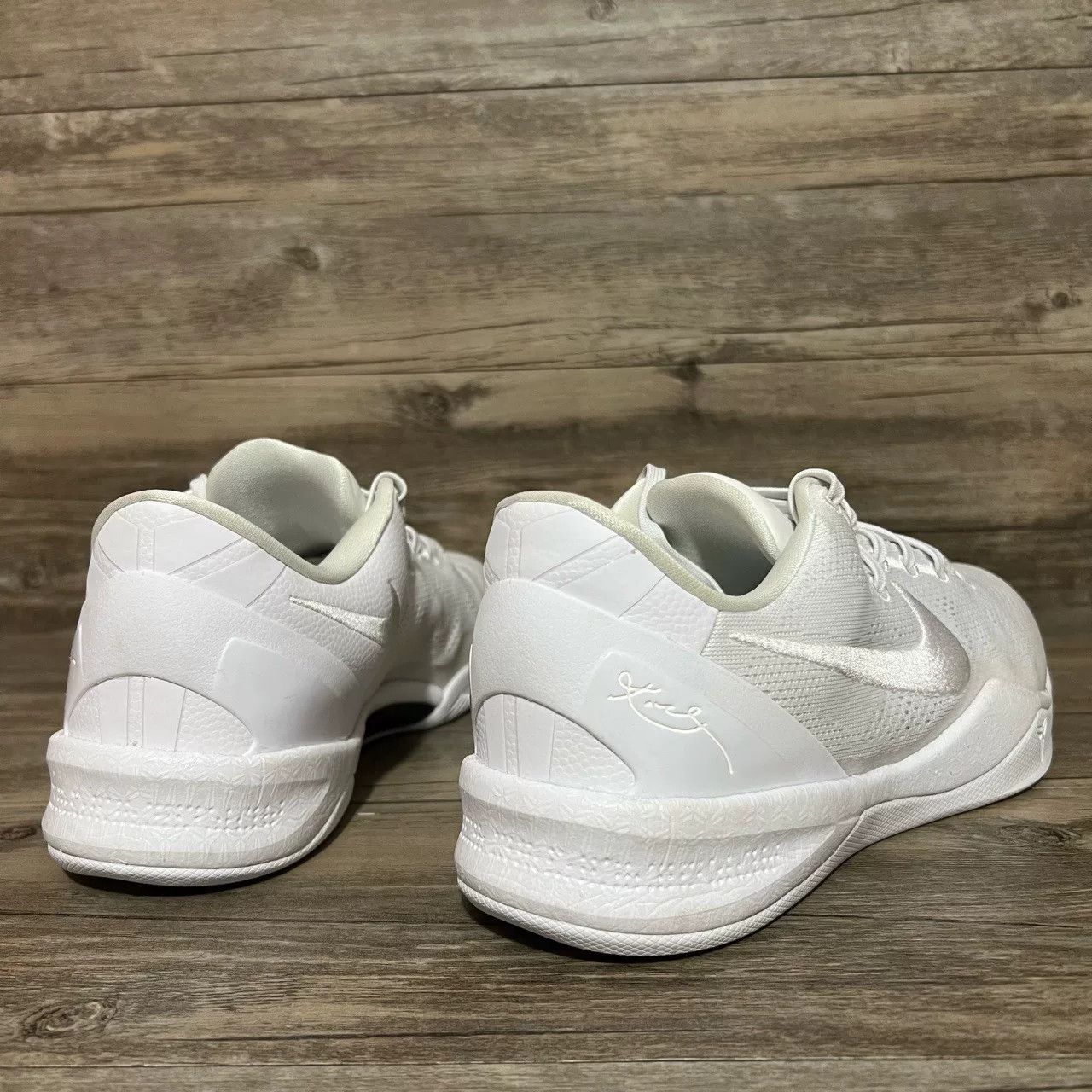 Nike Nike KOBE 8 White Lowtop Sneakers 43 Men Size US 10 / EU 43 - 3 Thumbnail
