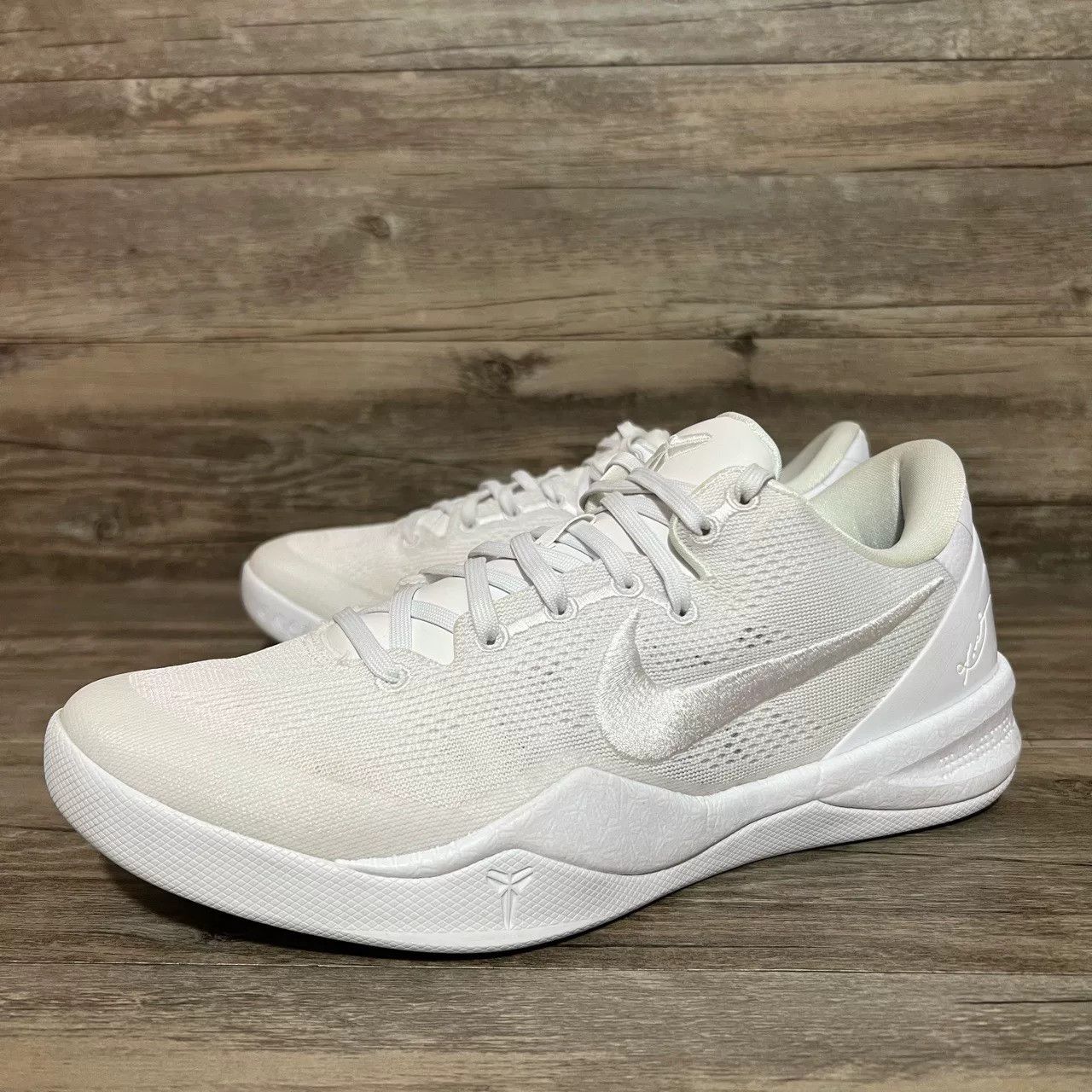 Nike Nike KOBE 8 White Lowtop Sneakers 43 Men Size US 10 / EU 43 - 2 Thumbnail