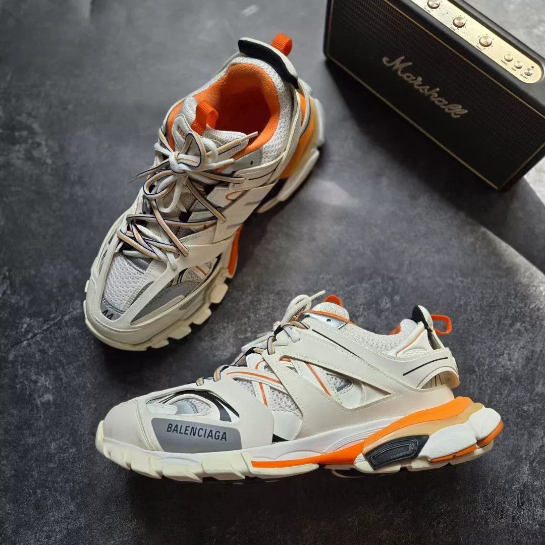 Balenciaga Balenciaga White Lowtop Sneakers 44 Men Size US 10.5 / EU 43-44 - 4 Thumbnail