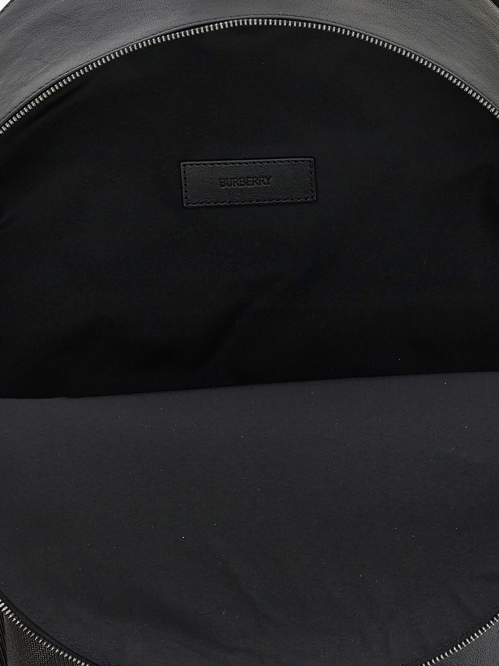 Burberry 'Chester' Backpack Size ONE SIZE - 4 Thumbnail