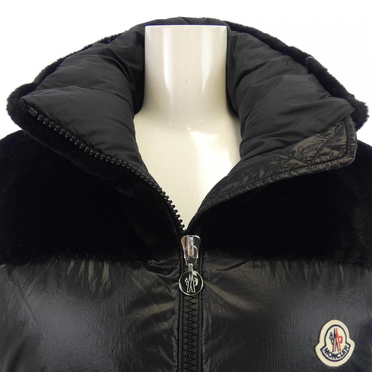 Moncler Moncler Moncler LEMPA Down Vest Textile Outerwear LEMPA DUTY FREE for USA Size ONE SIZE - 6 Thumbnail
