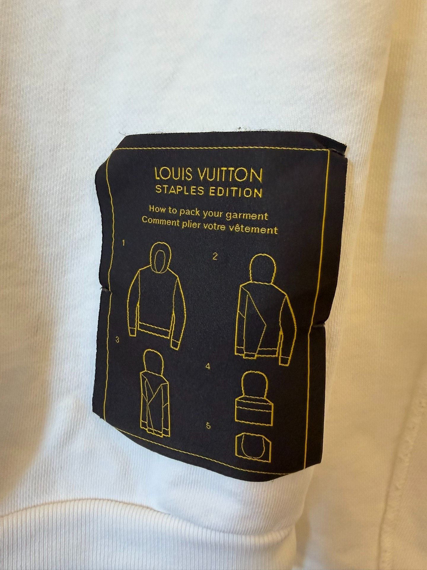 Louis Vuitton Louis Vuitton Hoodie L Men Size US L / EU 52-54 / 3 - 3 Thumbnail