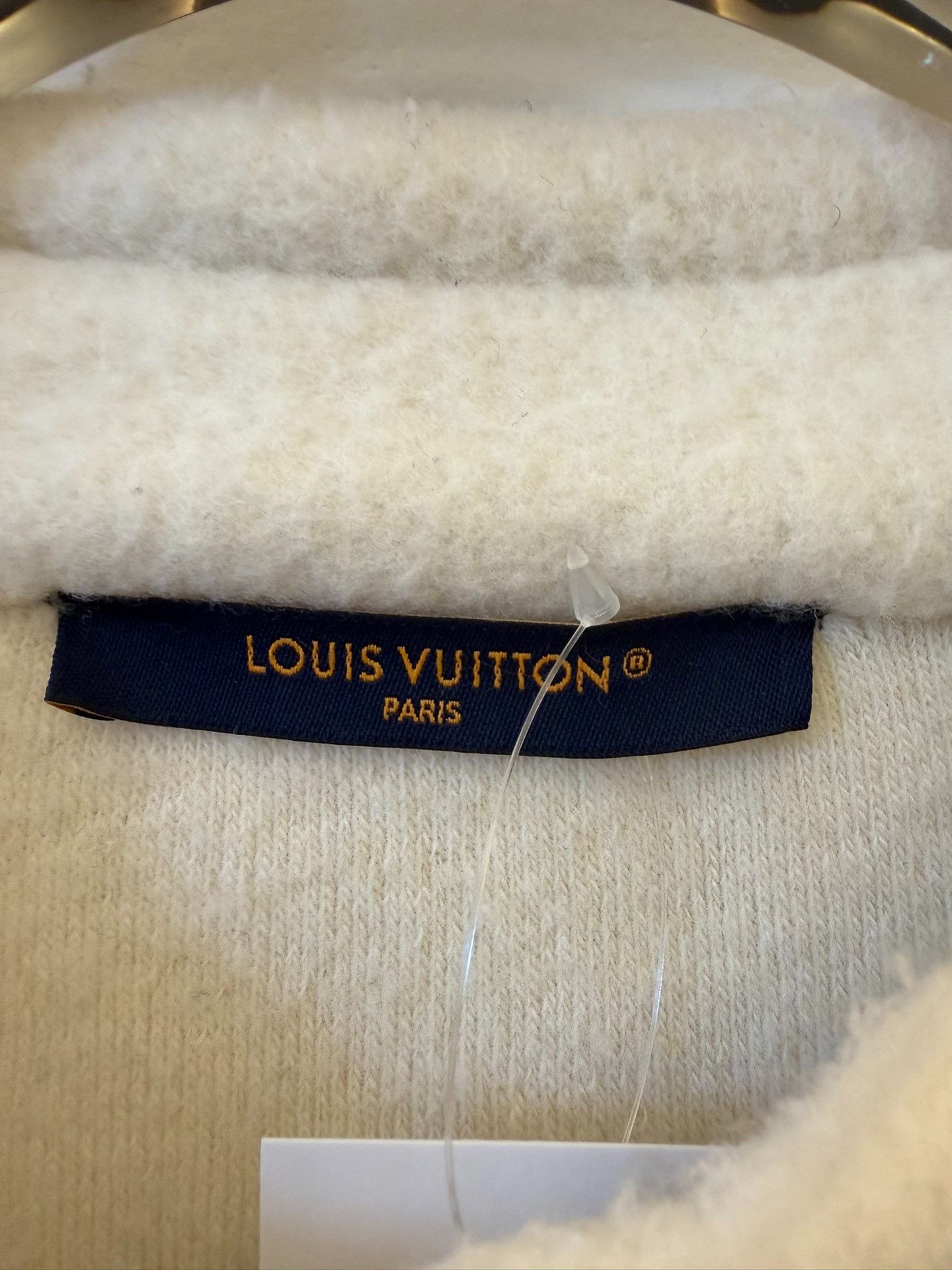 Louis Vuitton Louis Vuitton White Light Jacket XXL Men Size US XXL / EU 58 / 5 - 3 Thumbnail