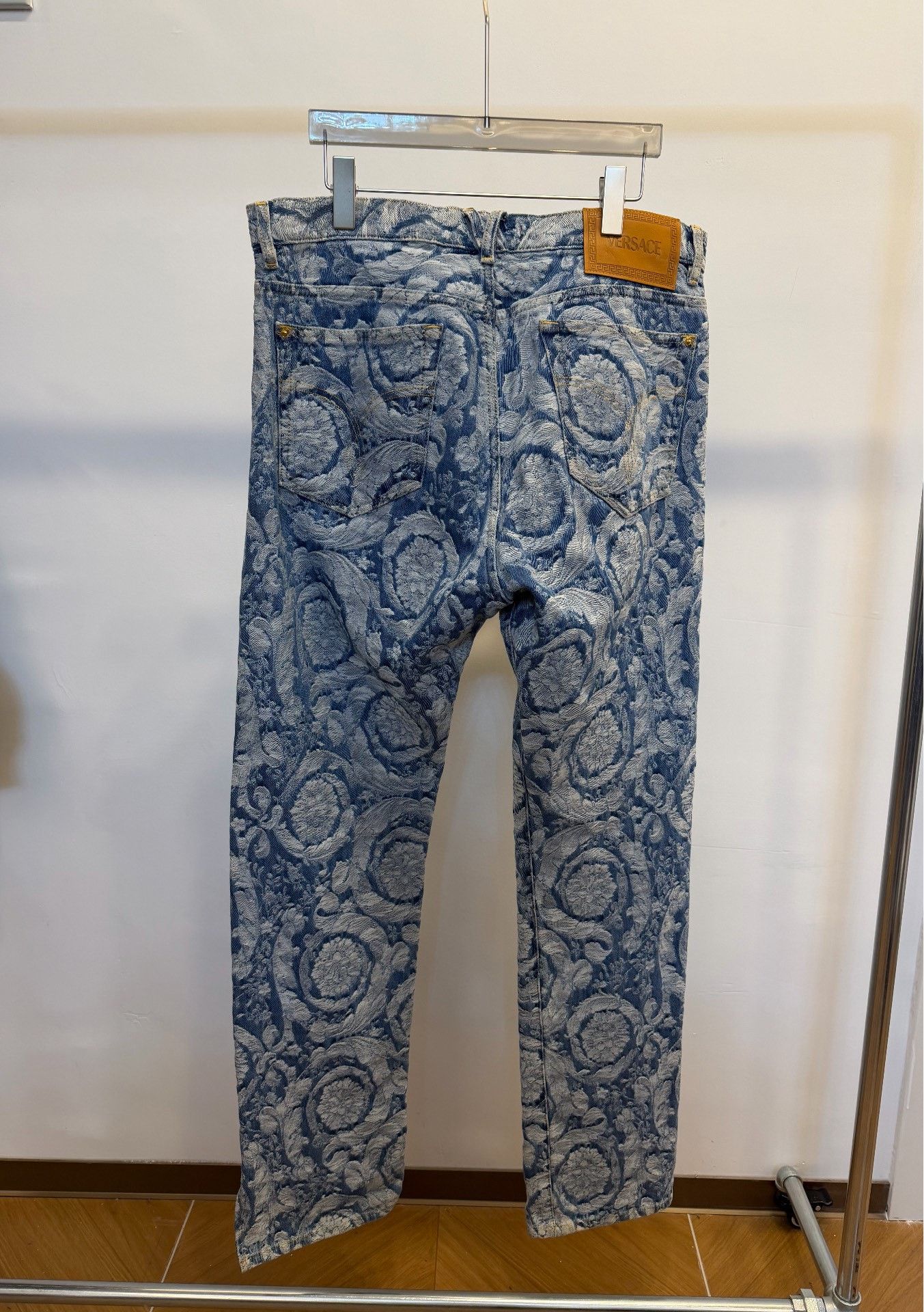 Versace Versace Casual Embroidered Denim Jeans 34 Men Size US 34 / EU 50 - 3 Thumbnail