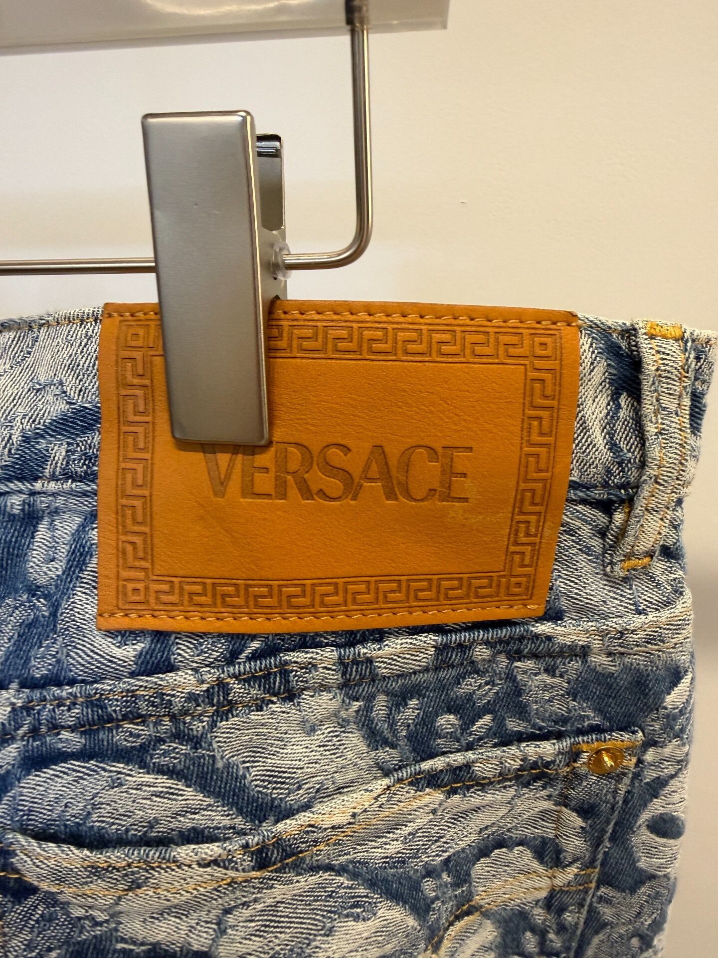 Versace Versace Casual Embroidered Denim Jeans 34 Men Size US 34 / EU 50 - 4 Thumbnail