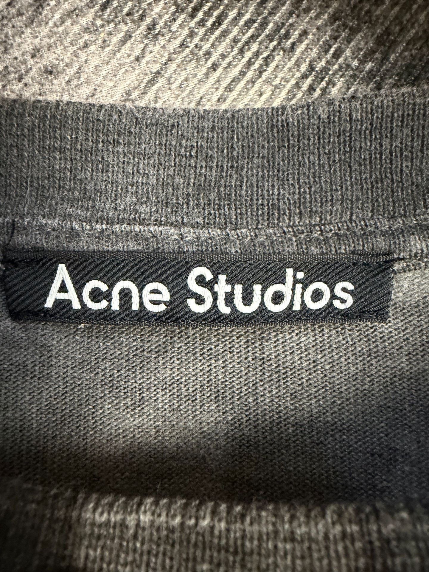 Acne Studios Acne Studios Casual Printed T-Shirt M Men Size US M / EU 48-50 / 2 - 3 Thumbnail