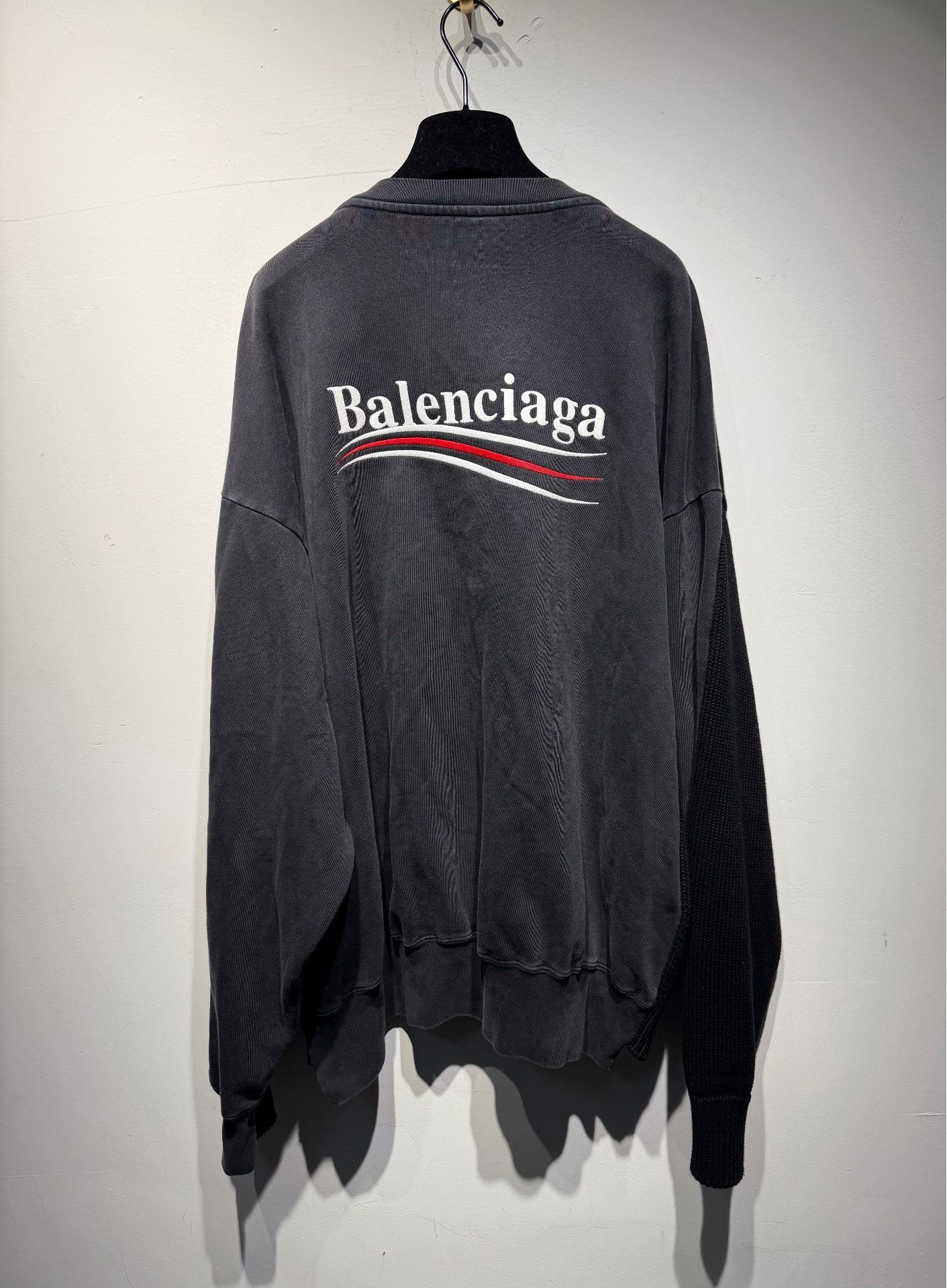 Balenciaga Balenciaga Knit Embroidered Sweater 2 Men Size US XS / EU 42 / 0 - 2 Thumbnail