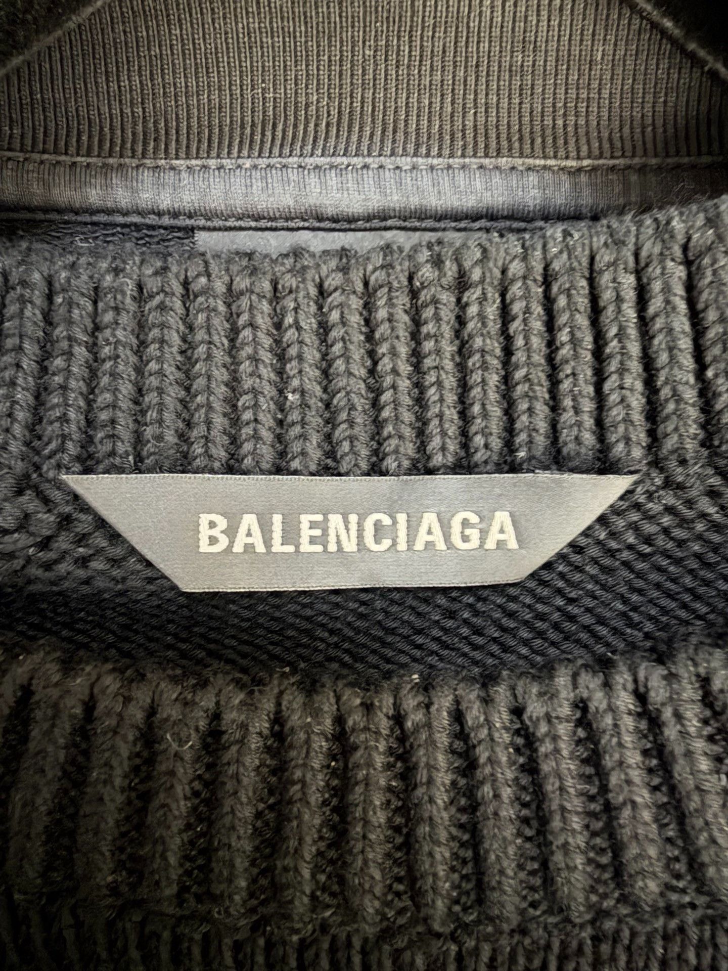 Balenciaga Balenciaga Knit Embroidered Sweater 2 Men Size US XS / EU 42 / 0 - 3 Thumbnail