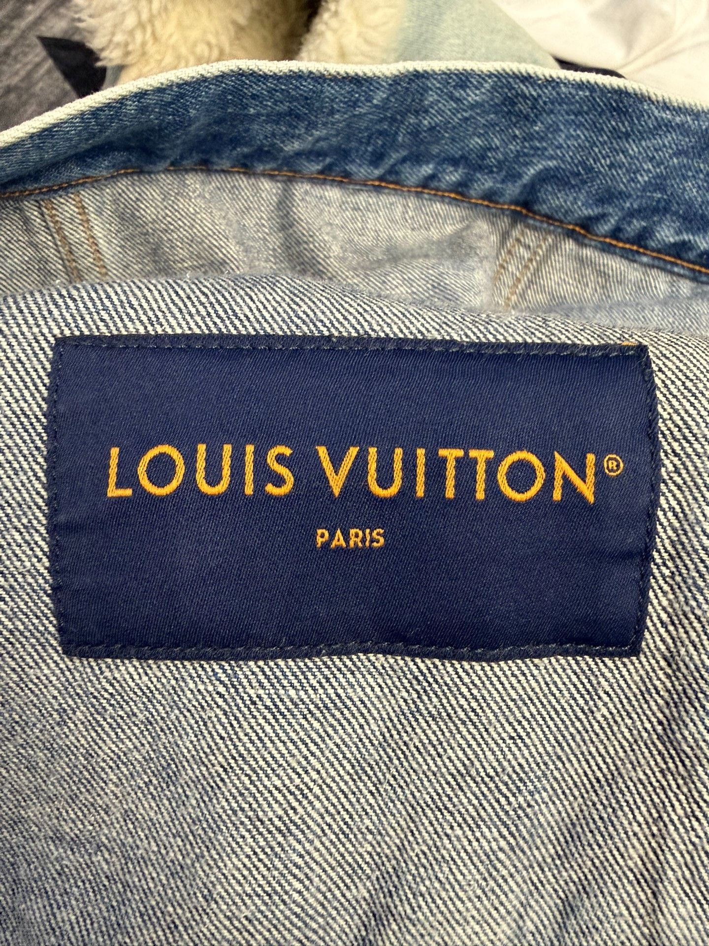 Louis Vuitton Louis Vuitton Denim Light Jacket 46 Men Size US L / EU 52-54 / 3 - 3 Thumbnail