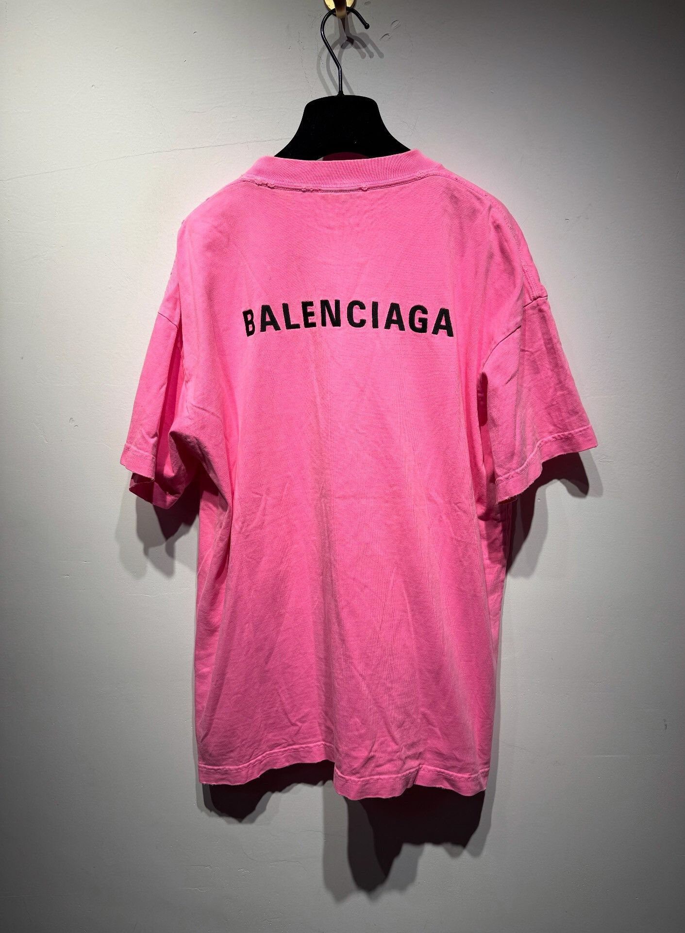 Balenciaga Balenciaga Distressed Pink T-Shirt M Men Size US M / EU 48-50 / 2 - 2 Thumbnail
