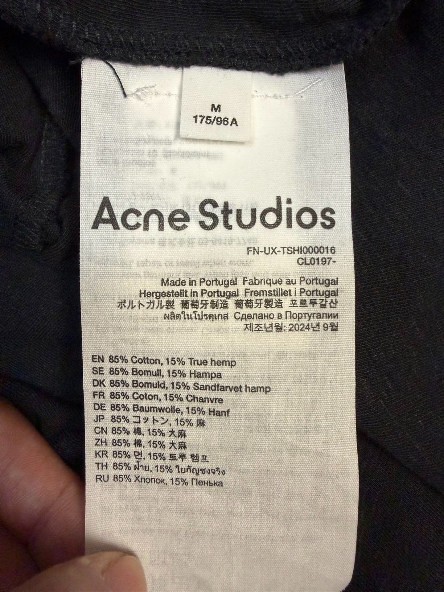 Acne Studios Acne Studios Retro Printed Black T-Shirt M Women Size M / US 6-8 / IT 42-44 - 4 Thumbnail