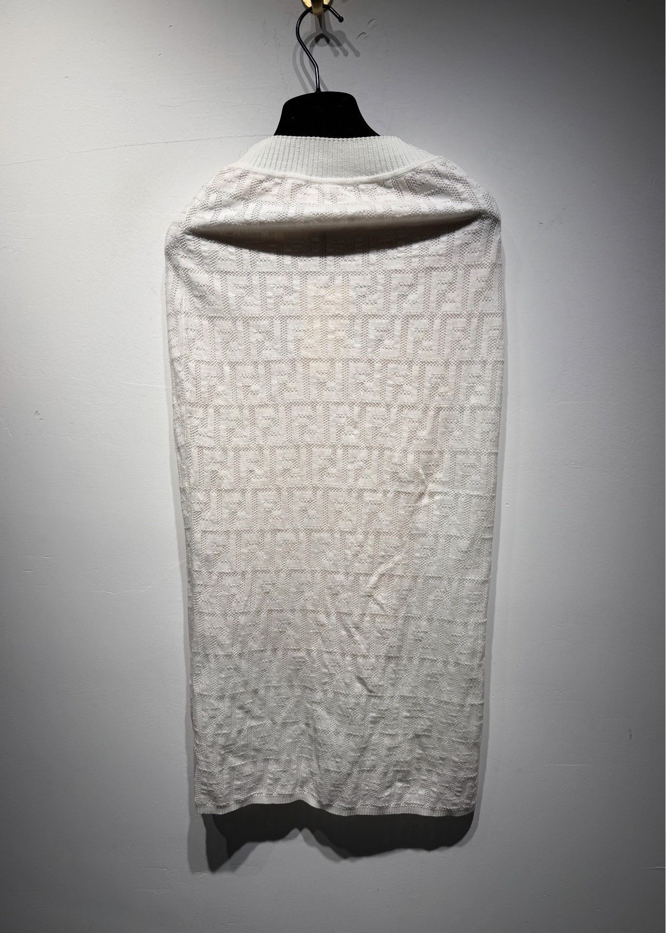 Fendi Fendi Knit Skirt 36 Women Size 36" / US 14 / IT 50 - 2 Thumbnail