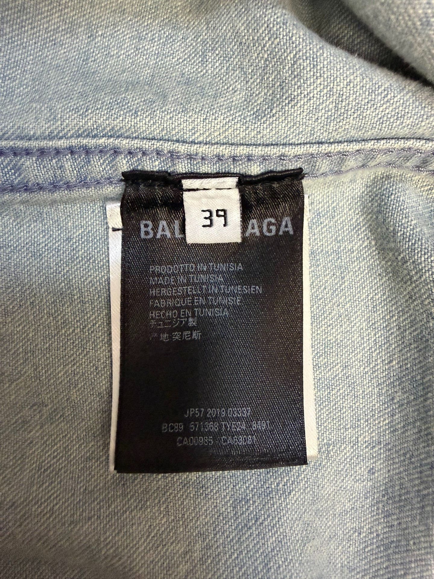 Balenciaga Balenciaga Denim Printed Shirt 39 Men Size US M / EU 48-50 / 2 - 4 Thumbnail