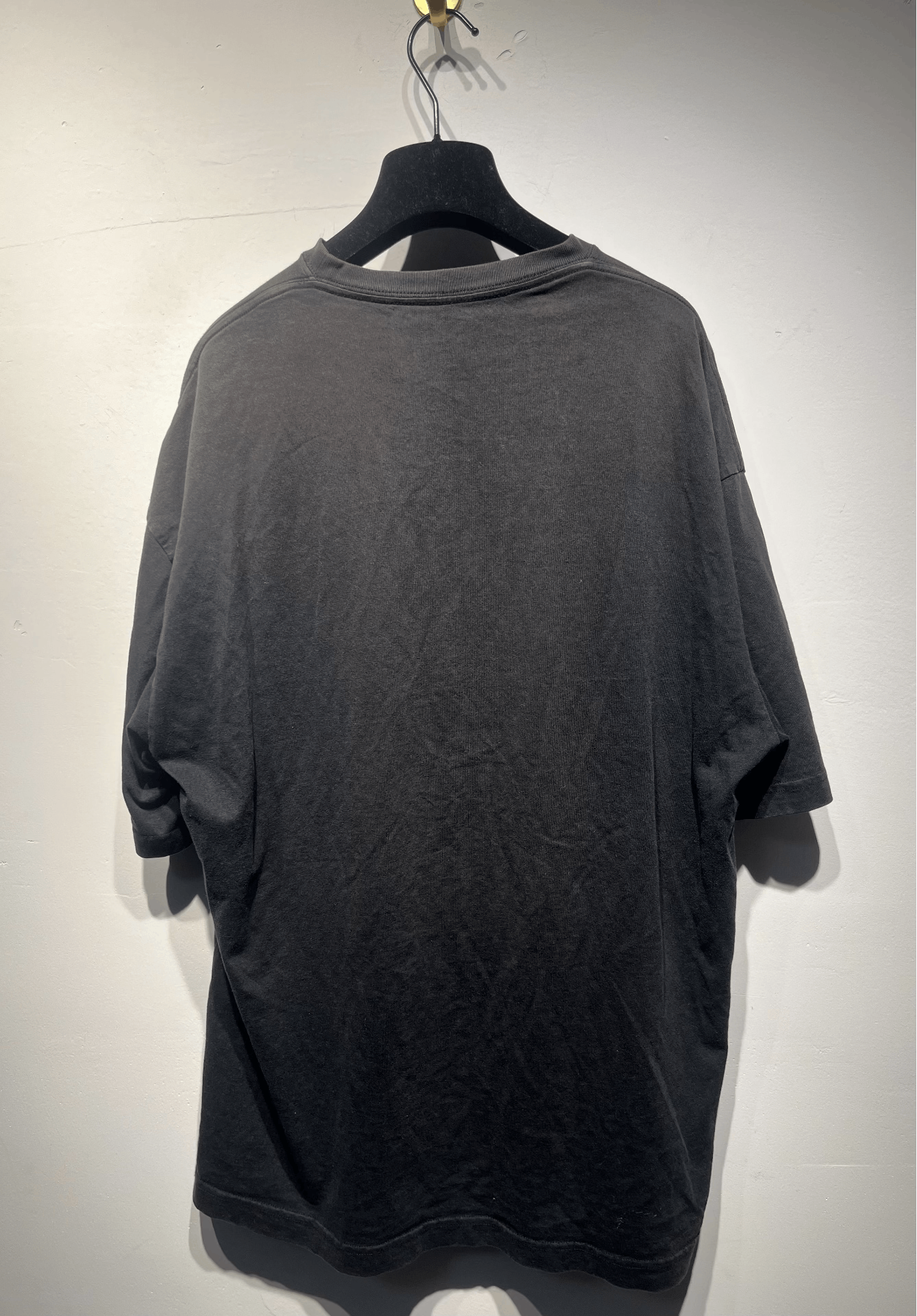 Balenciaga Balenciaga Retro Printed Black T-Shirt XS Men Size US XS / EU 42 / 0 - 2 Thumbnail