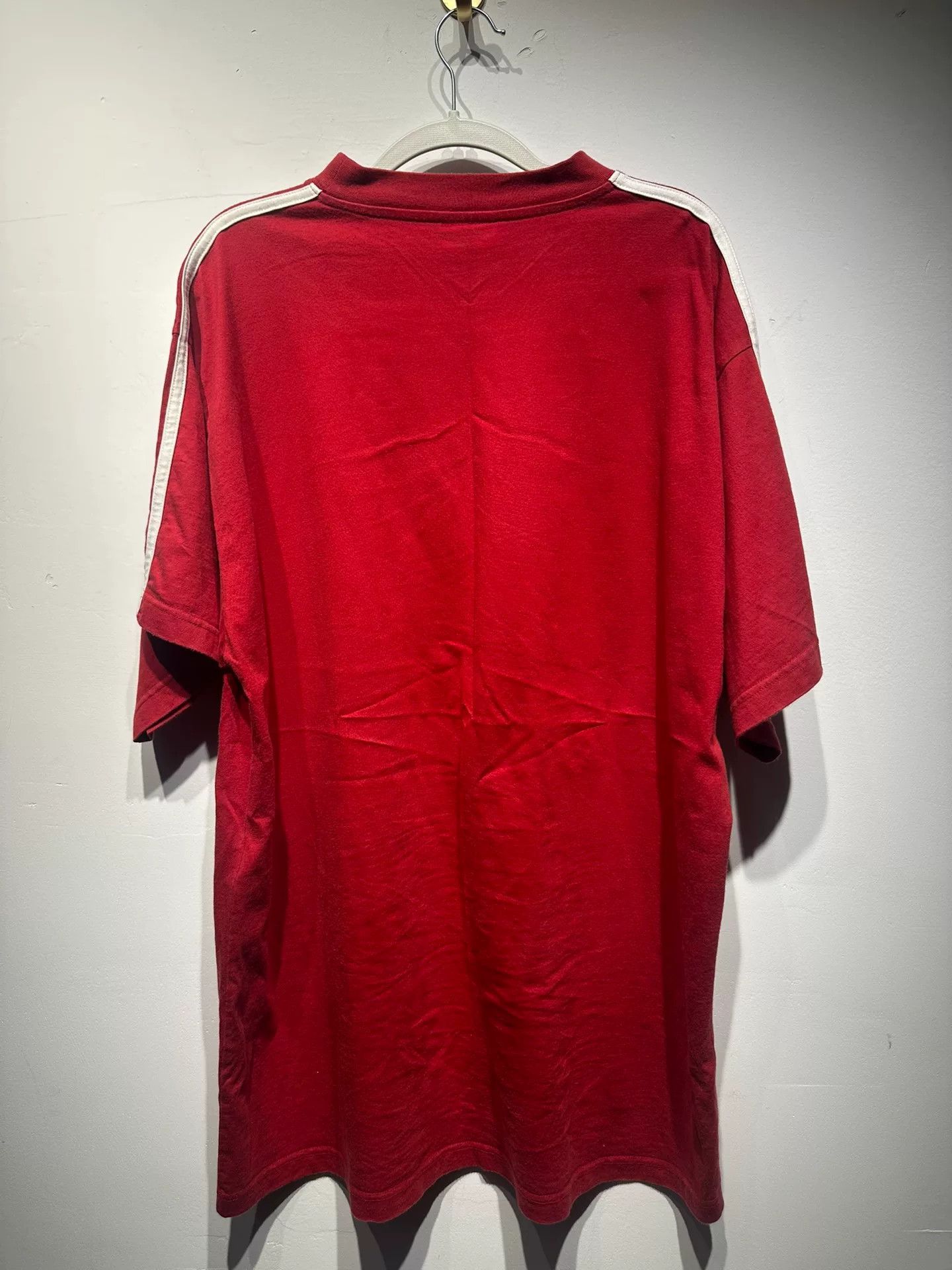 Balenciaga Balenciaga Red T-Shirt 1 Men Size US XS / EU 42 / 0 - 2 Thumbnail