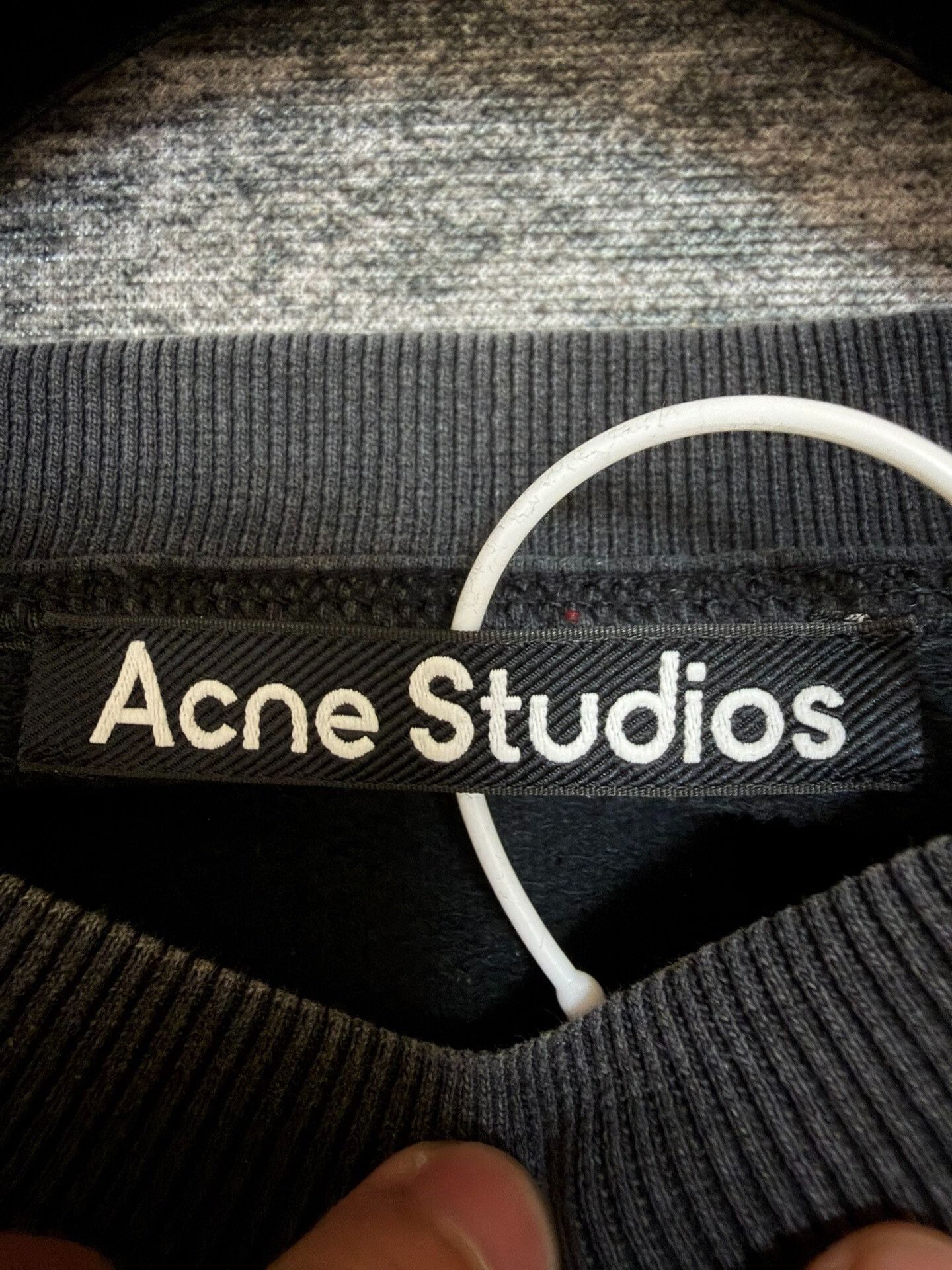 Acne Studios Acne Studios Distressed Hoodie XS Women Size XS / US 0-2 / IT 36-38 - 3 Thumbnail