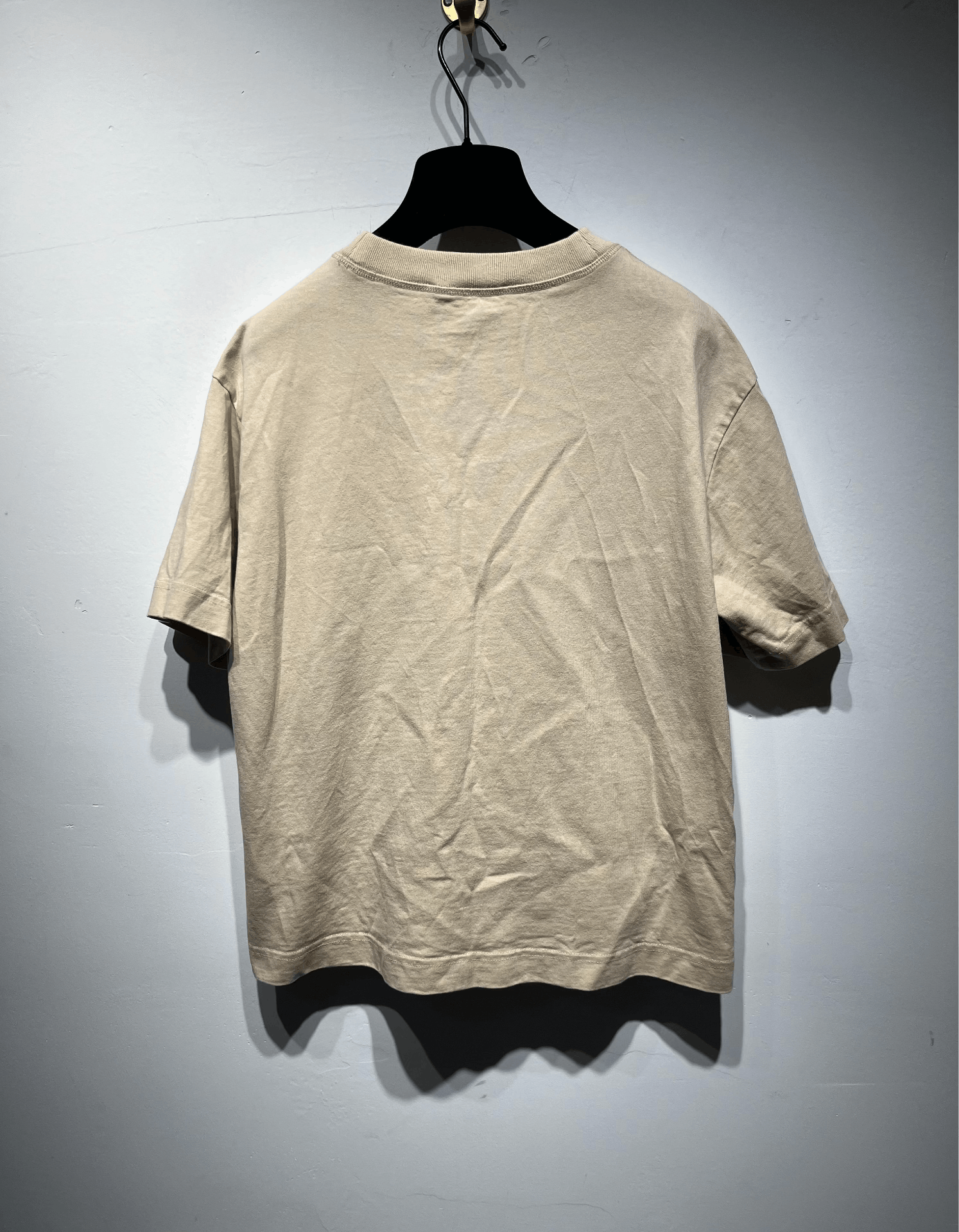 Acne Studios Acne Studios Retro Graphic Beige T-Shirt XXS Women Size XXS / US 00 / IT 34 - 2 Thumbnail