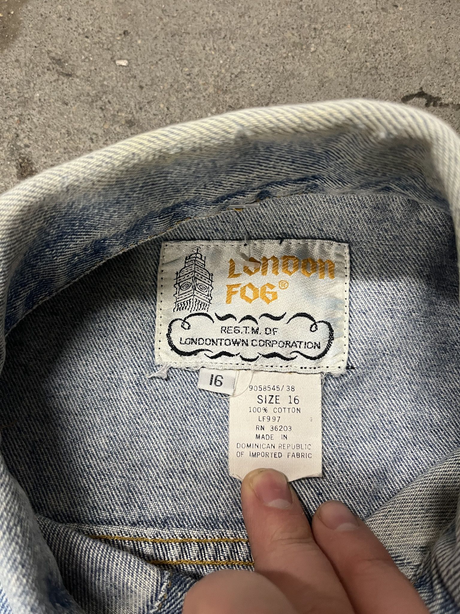 London Fog × Vintage Vintage 2000s London Fog Denim Jacket Size S Size US S / EU 44-46 / 1 - 2 Thumbnail