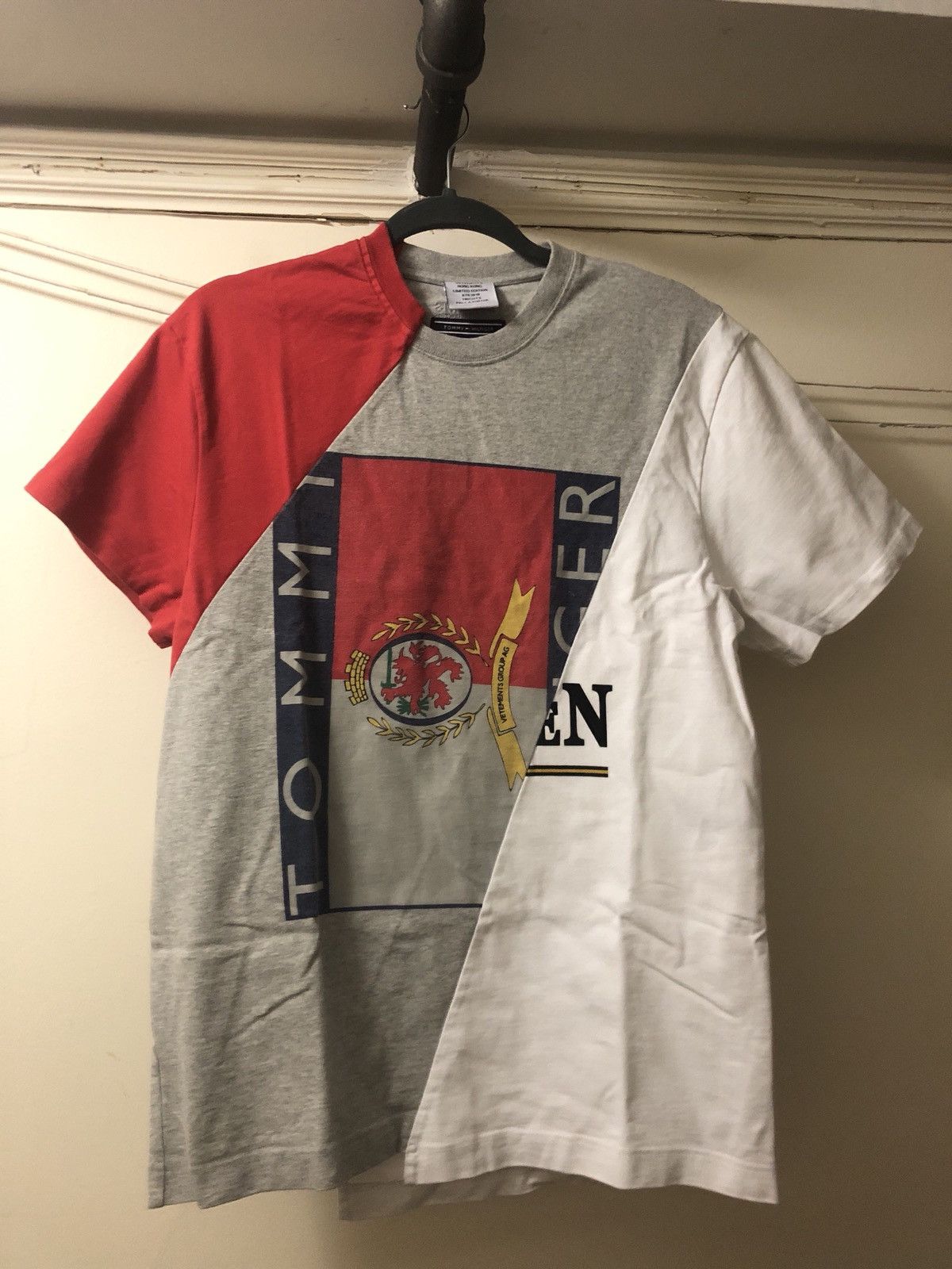 Vetements tommy shop hilfiger t shirt