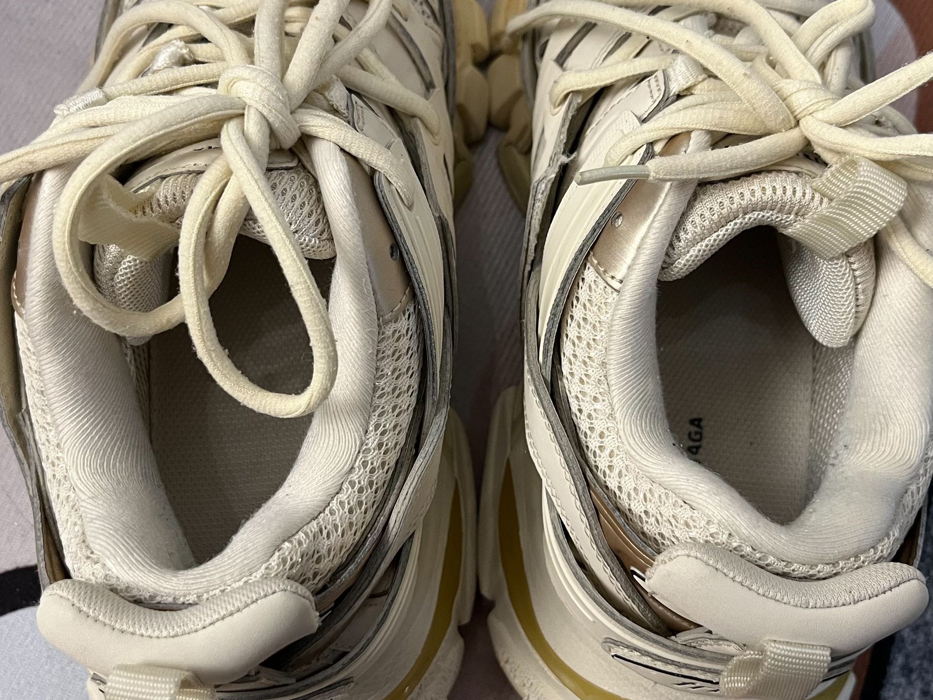 Balenciaga Balenciaga Lowtop Sneakers 37 Women Size US 6.5 / IT 36.5 - 6 Thumbnail