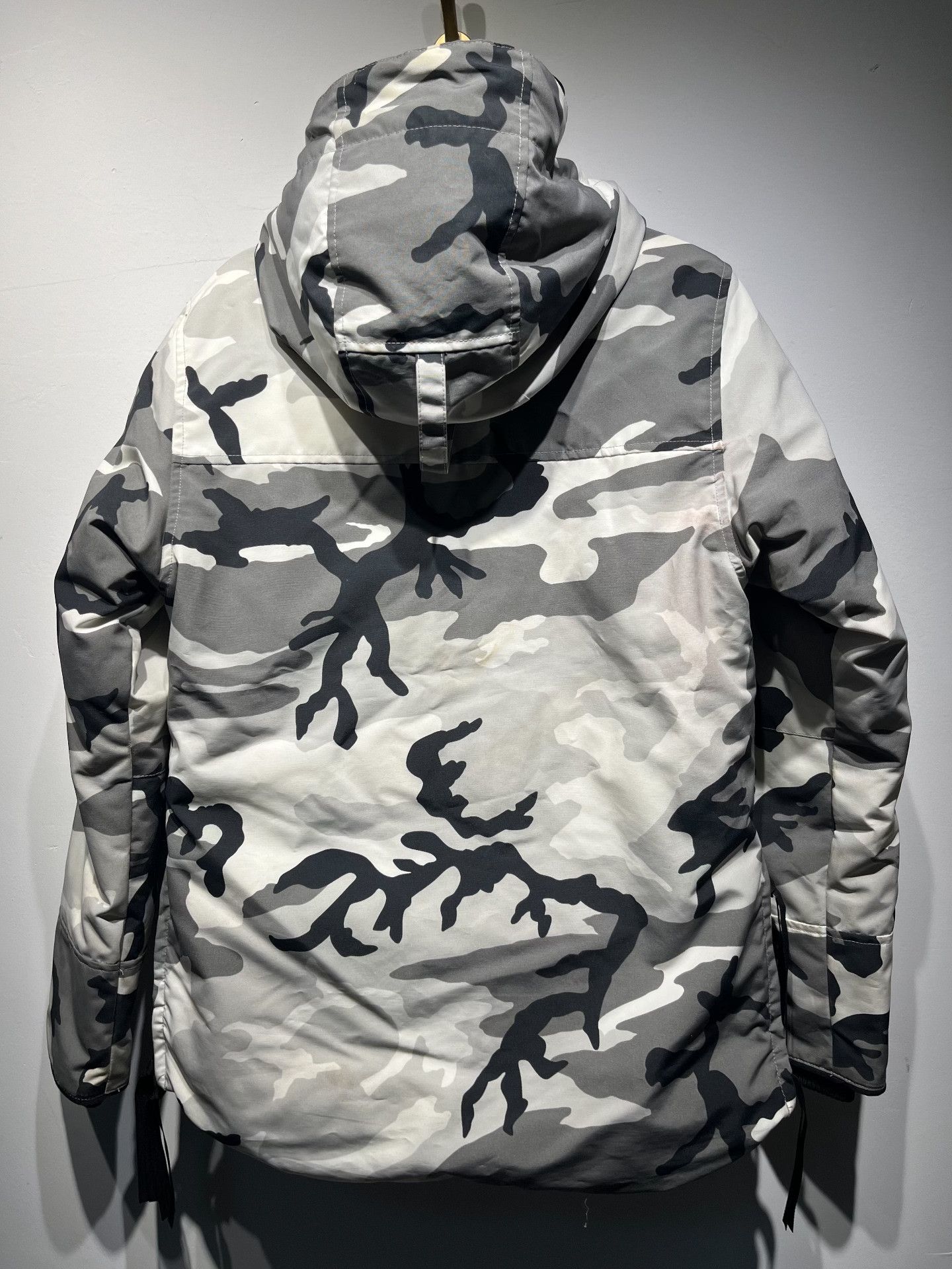 Canada Goose Canada Goose Down Camo Black Heavy Coat XS Men Size US XS / EU 42 / 0 - 2 Thumbnail