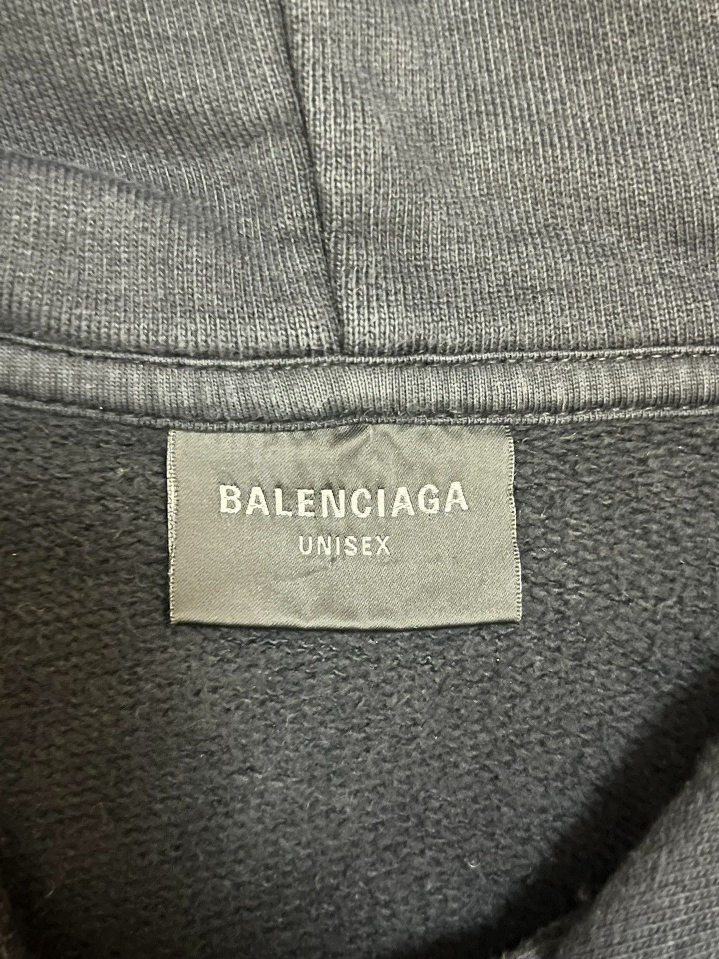 Balenciaga Balenciaga Distressed Hoodie M Men Size US M / EU 48-50 / 2 - 3 Thumbnail