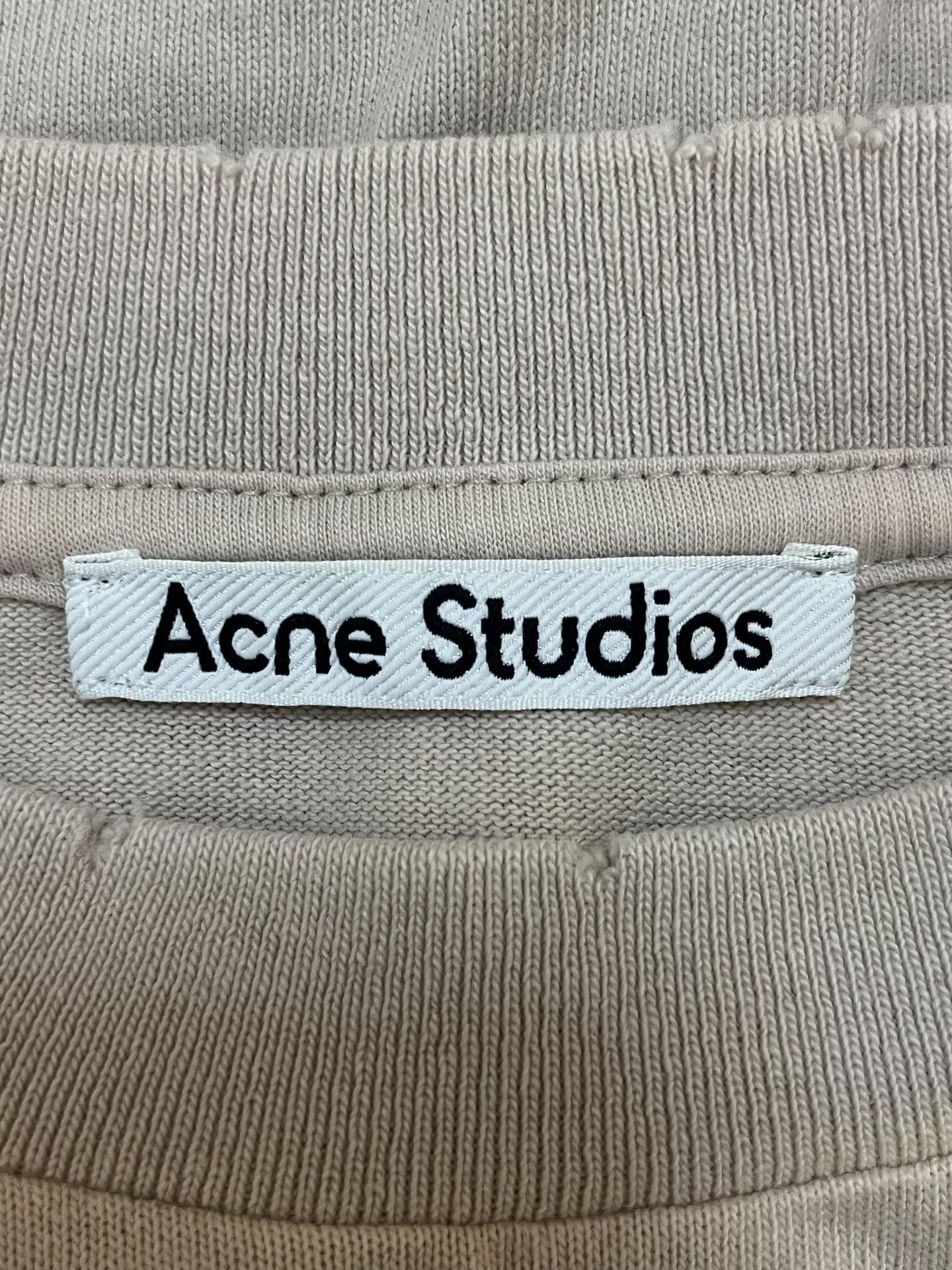 Acne Studios Acne Studios Printed Graphic Beige T-Shirt S Women Size S / US 4 / IT 40 - 3 Thumbnail