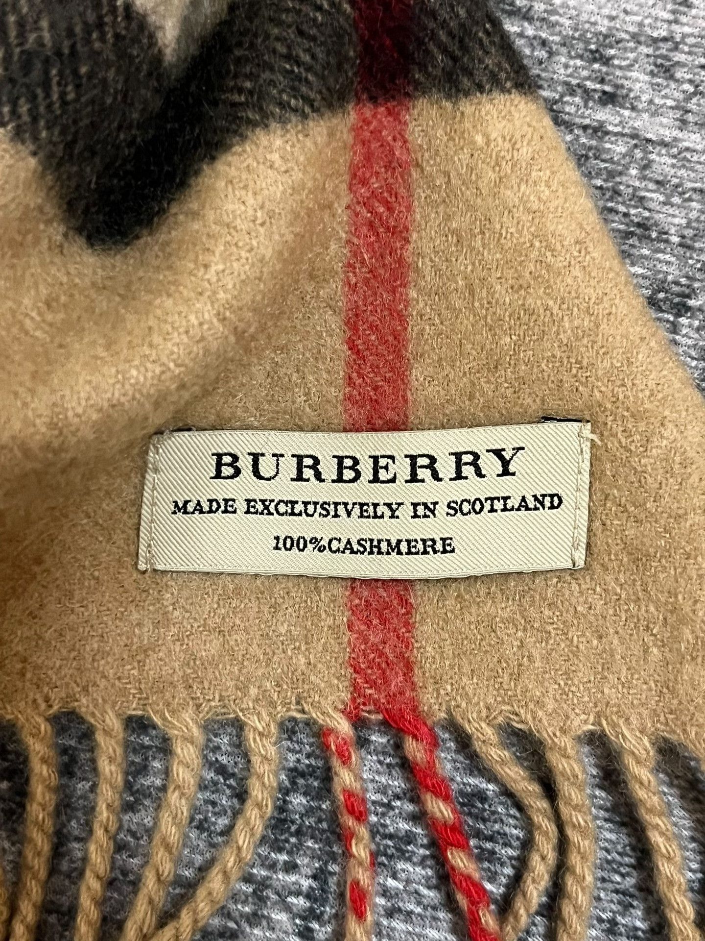 Burberry Burberry Plaid Beige Scarf 155 Men Size ONE SIZE - 2 Thumbnail