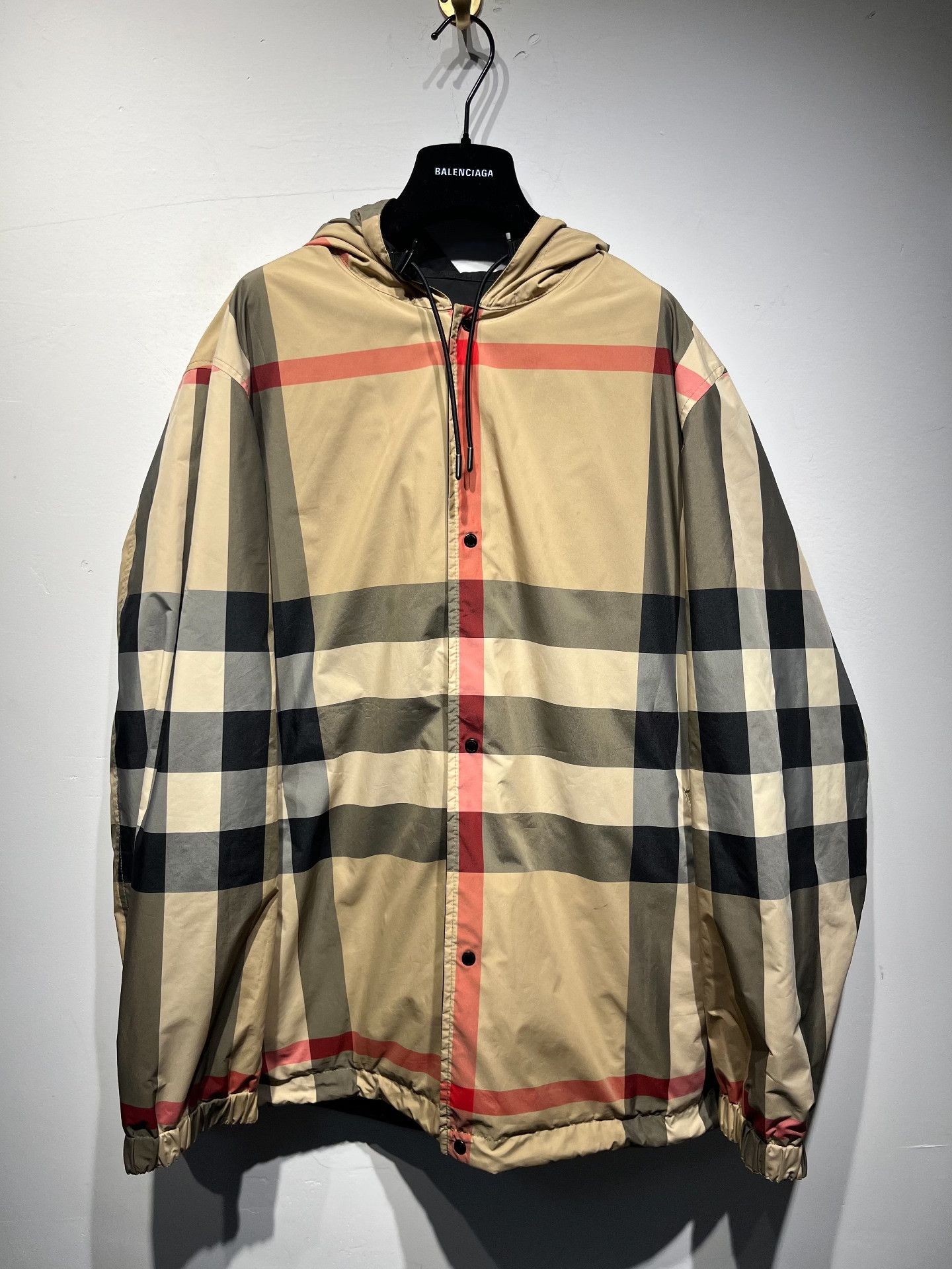 Burberry Burberry Light Jacket M Men Size US M / EU 48-50 / 2 - 3 Thumbnail