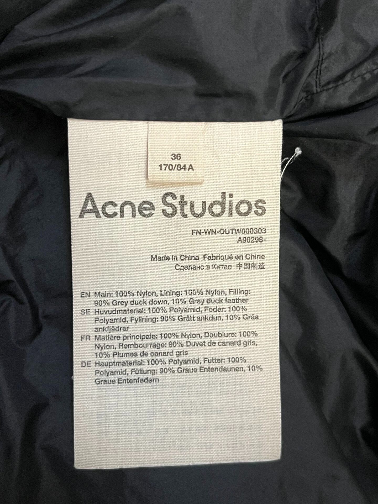 Acne Studios Acne Studios Down Cropped Black Down Jacket 36 Women Size S / US 4 / IT 40 - 4 Thumbnail