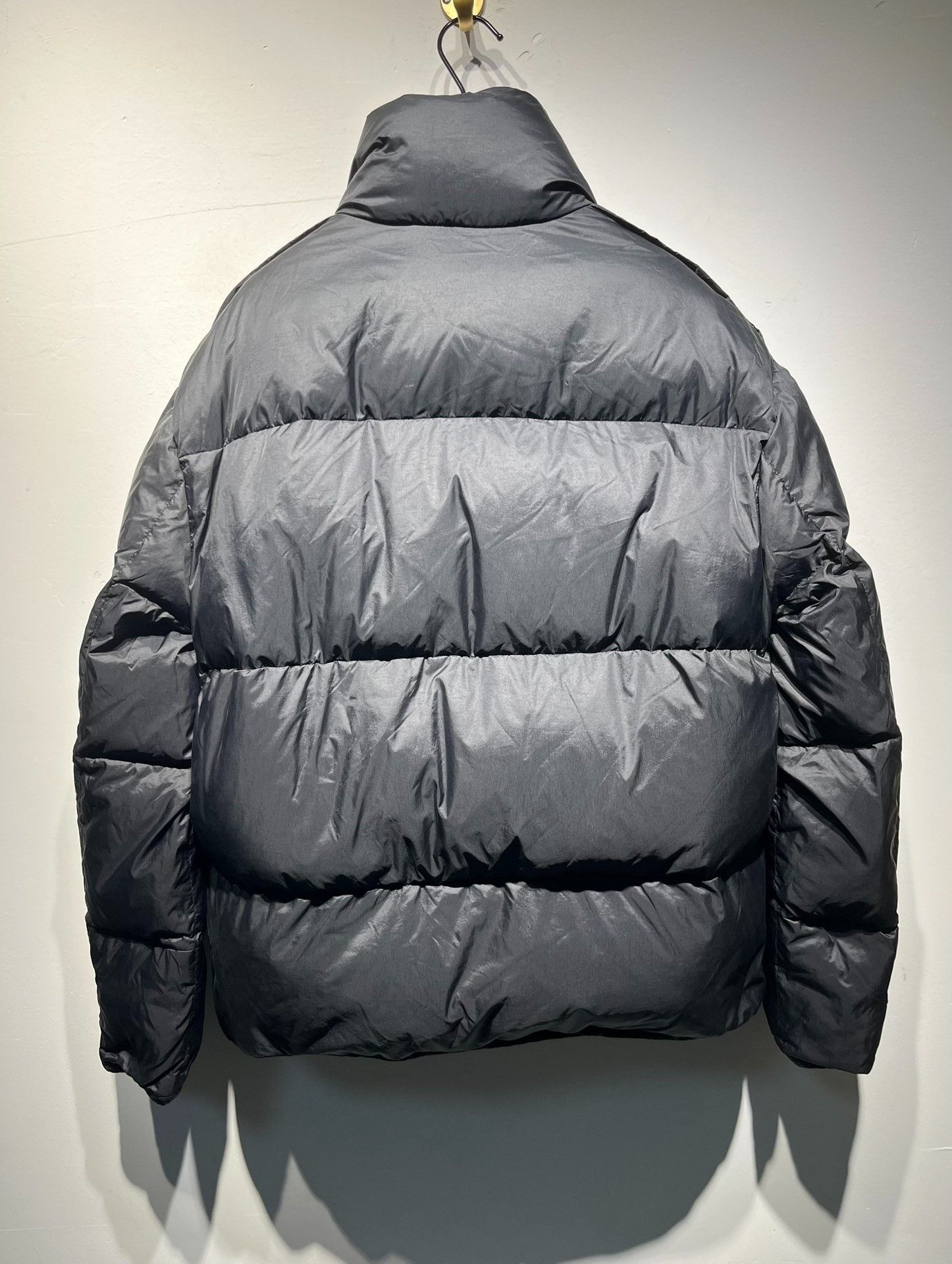Acne Studios Acne Studios Down Cropped Black Down Jacket 36 Women Size S / US 4 / IT 40 - 2 Thumbnail