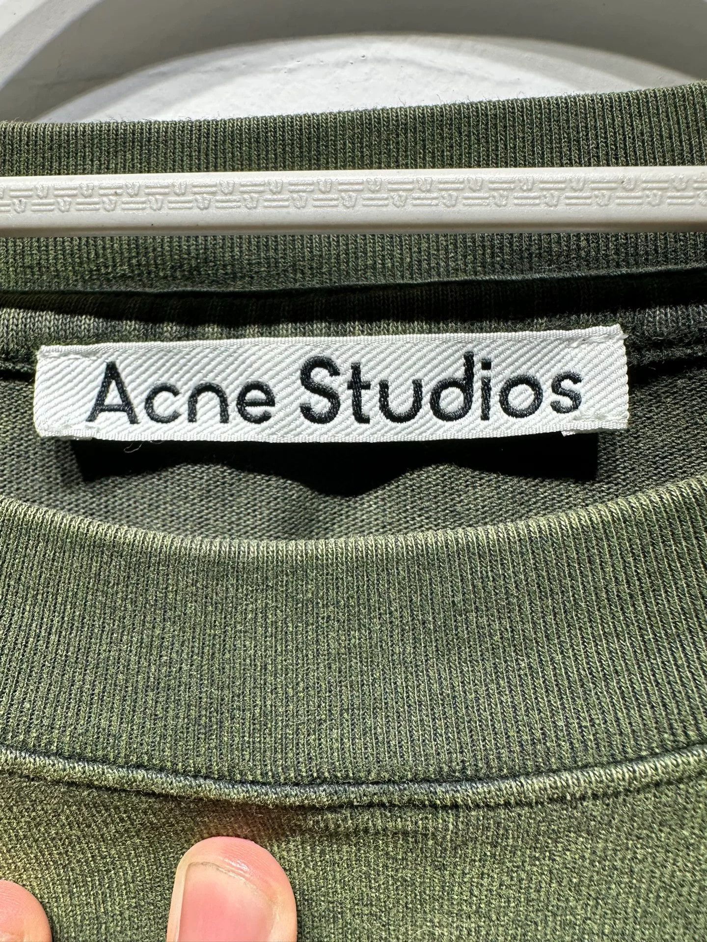 Acne Studios Acne Studios Straight Green T-Shirt M Men Size US M / EU 48-50 / 2 - 2 Thumbnail