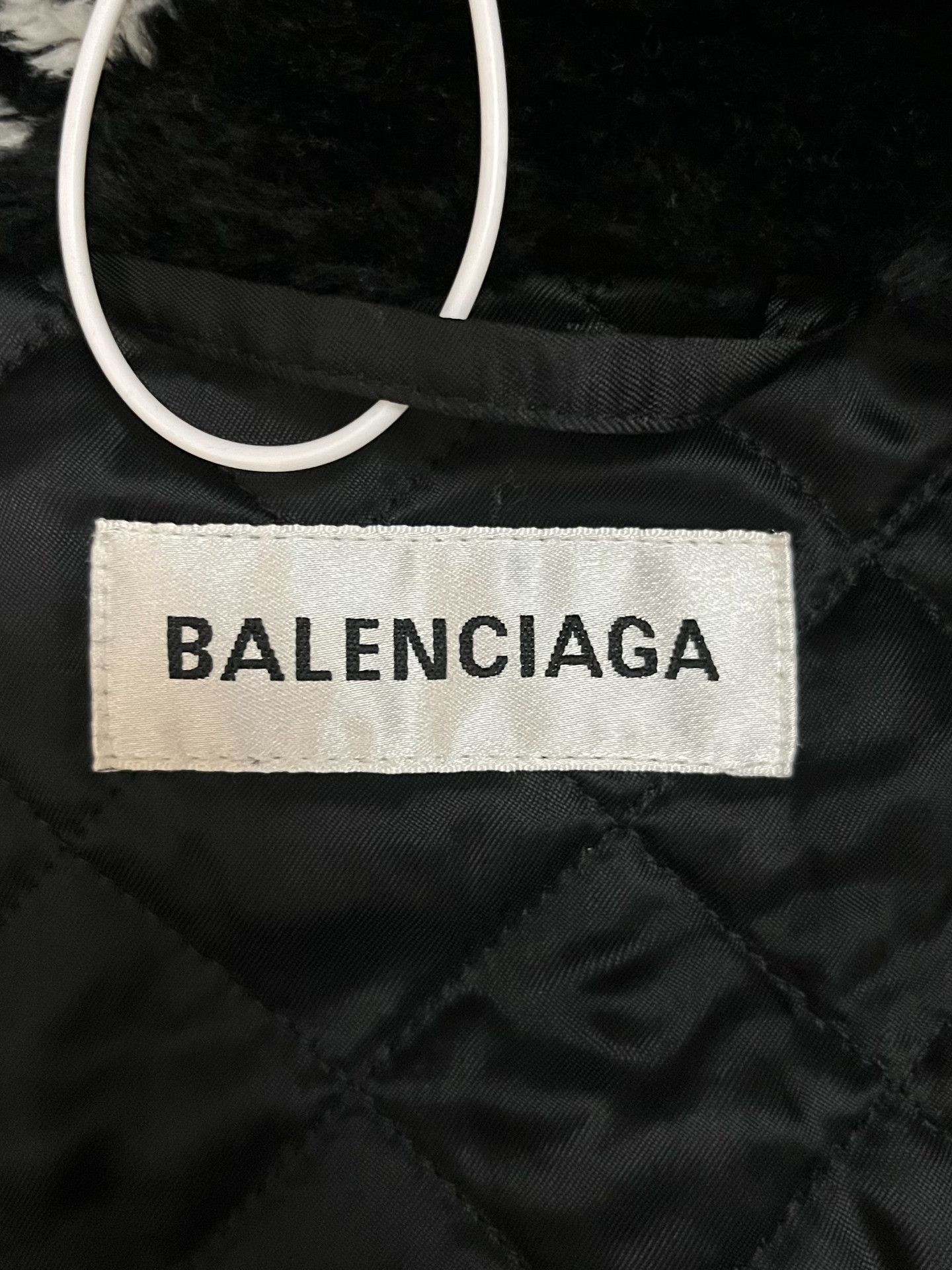 Balenciaga Balenciaga Fur Oversized Black Jacket 34 Women Size XS / US 0-2 / IT 36-38 - 3 Thumbnail
