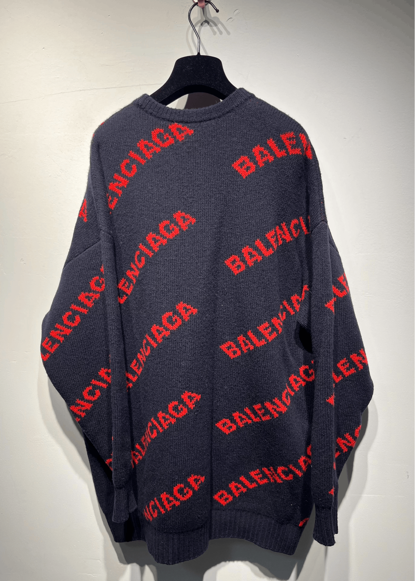 Balenciaga Balenciaga Sweater S Women Size S / US 4 / IT 40 - 2 Thumbnail