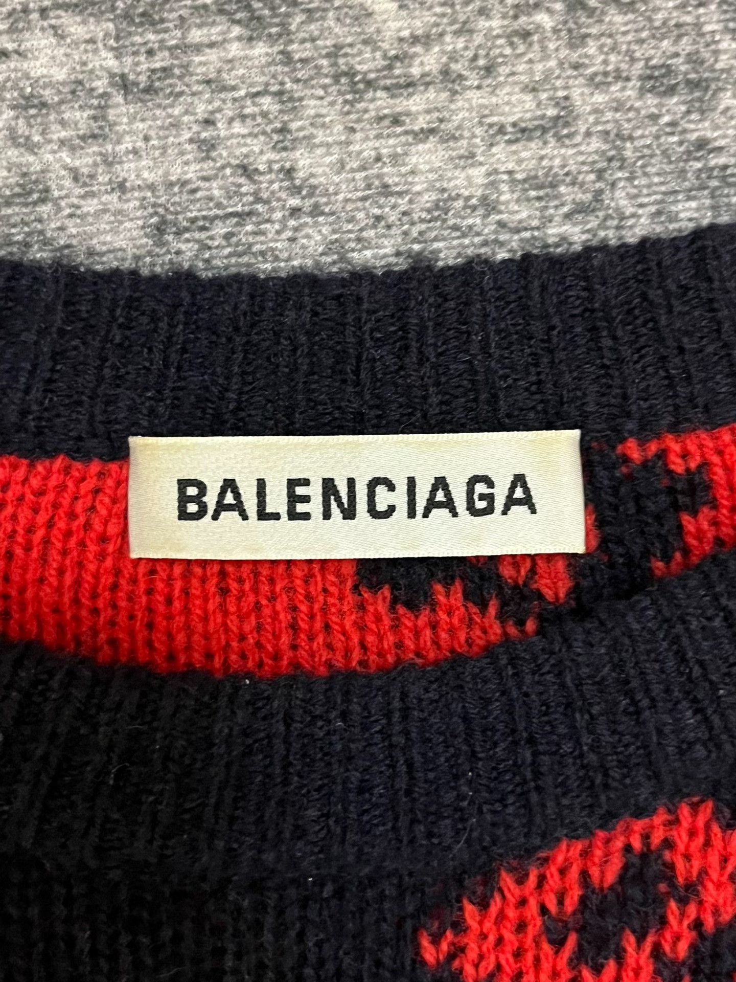 Balenciaga Balenciaga Sweater S Women Size S / US 4 / IT 40 - 3 Thumbnail