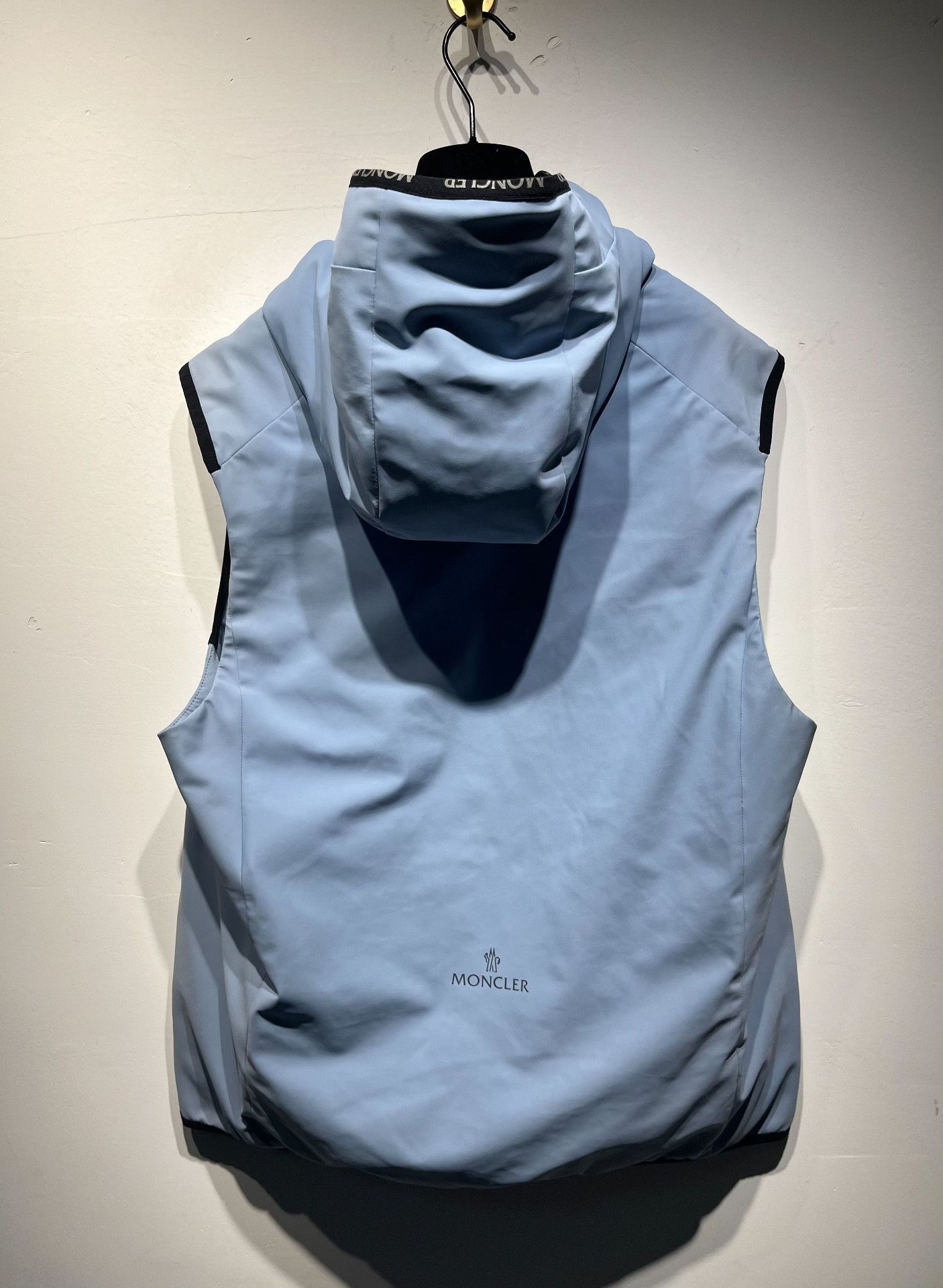 Moncler Moncler Tank Top 2 Men Size US XS / EU 42 / 0 - 2 Thumbnail