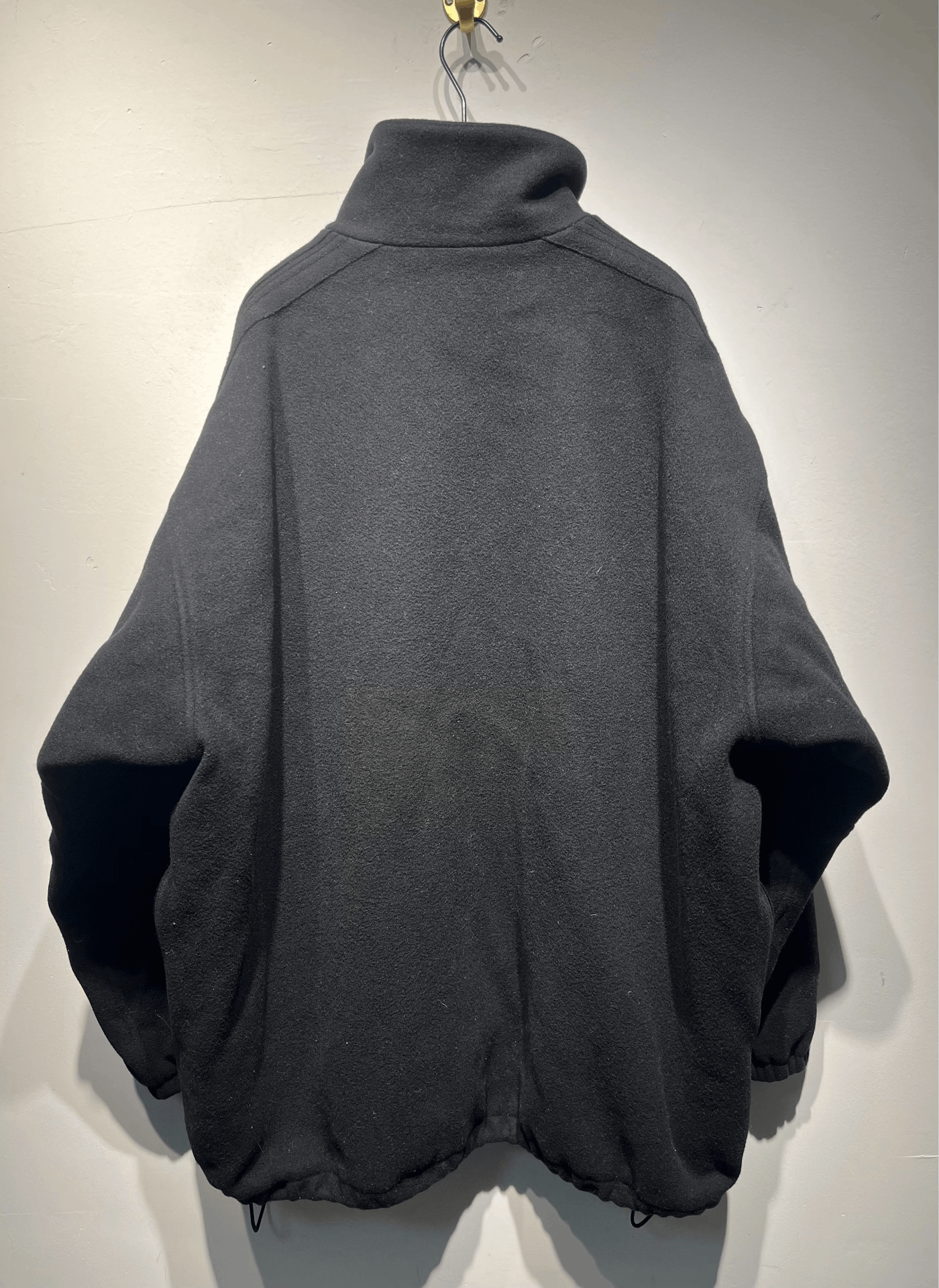 Balenciaga Balenciaga Retro Printed Black Light Jacket 44 Men Size US L / EU 52-54 / 3 - 2 Thumbnail