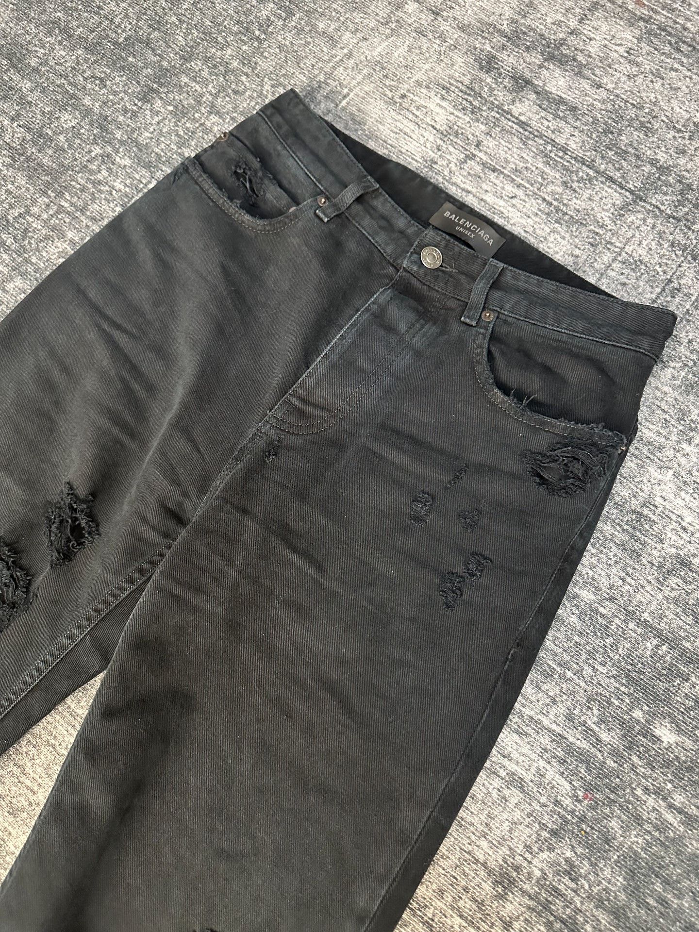 Balenciaga Balenciaga Distressed Black Denim Jeans XS Men Size US 28 / EU 44 - 2 Thumbnail