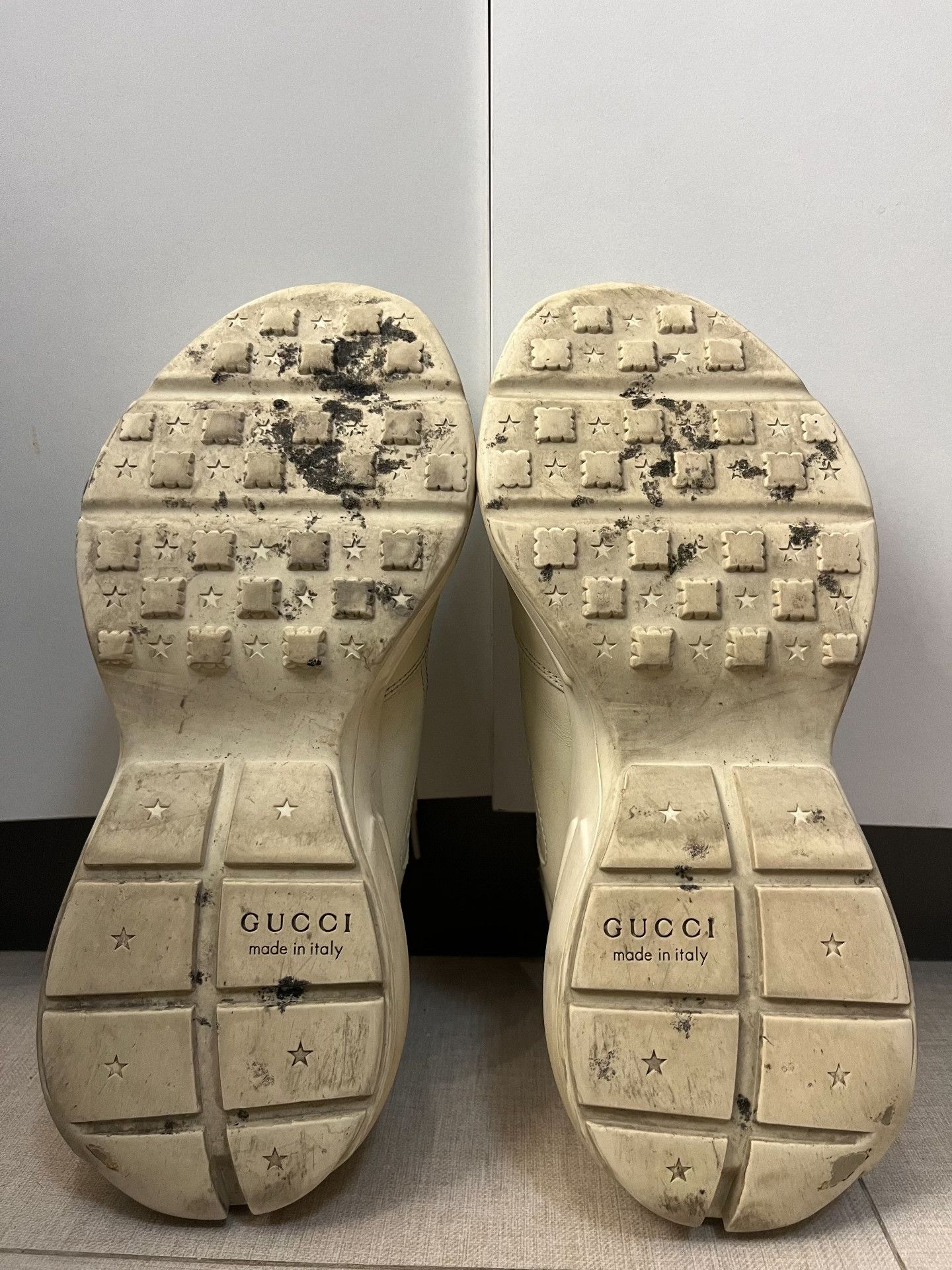 Gucci Gucci Retro White Lowtop Sneakers 7.5 Men Size US 7.5 / EU 40-41 - 6 Thumbnail