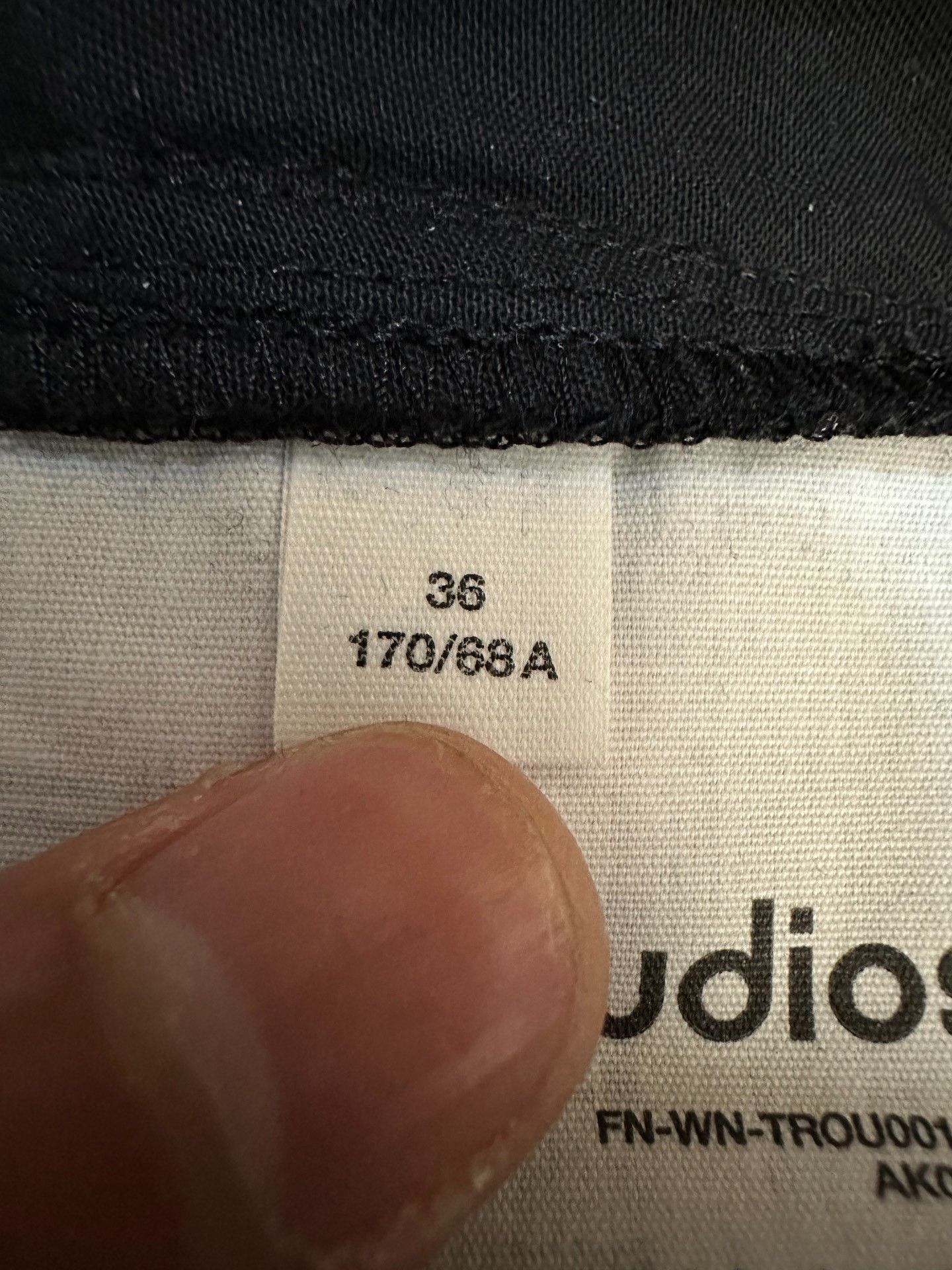 Acne Studios Acne Studios Casual Embroidered Black Pants 36 Women Size 36" / US 14 / IT 50 - 6 Thumbnail