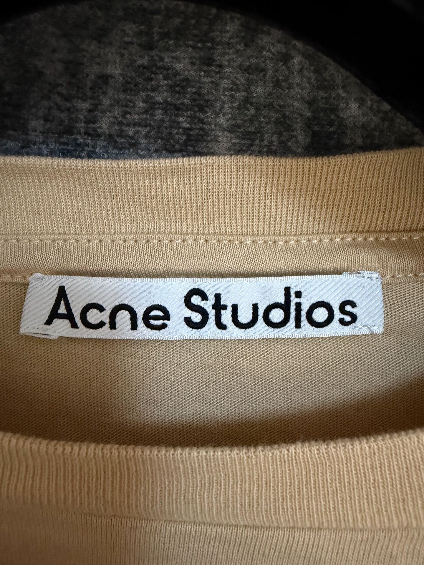 Acne Studios Acne Studios Printed Graphic Beige T-Shirt S Men Size US S / EU 44-46 / 1 - 3 Thumbnail