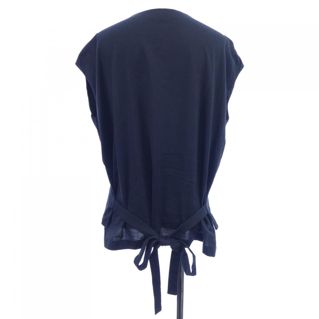 Chanel Chanel Chanel Top Textile Tops P70021V61467 DUTY FREE for USA Size ONE SIZE - 2 Thumbnail