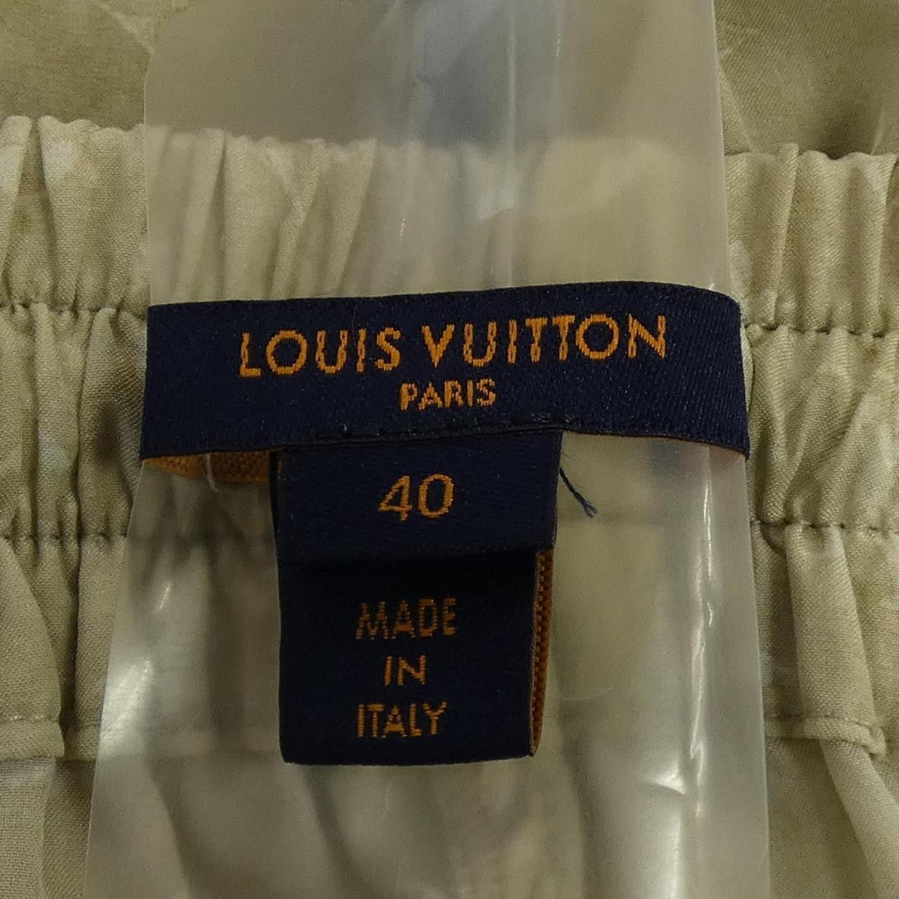 Louis Vuitton Louis Vuitton Louis Vuitton Monogram Cloud Lounge Pants Silk Pants Textile Pants FNPA20D96 DUTY FREE for USA Size ONE SIZE - 4 Thumbnail