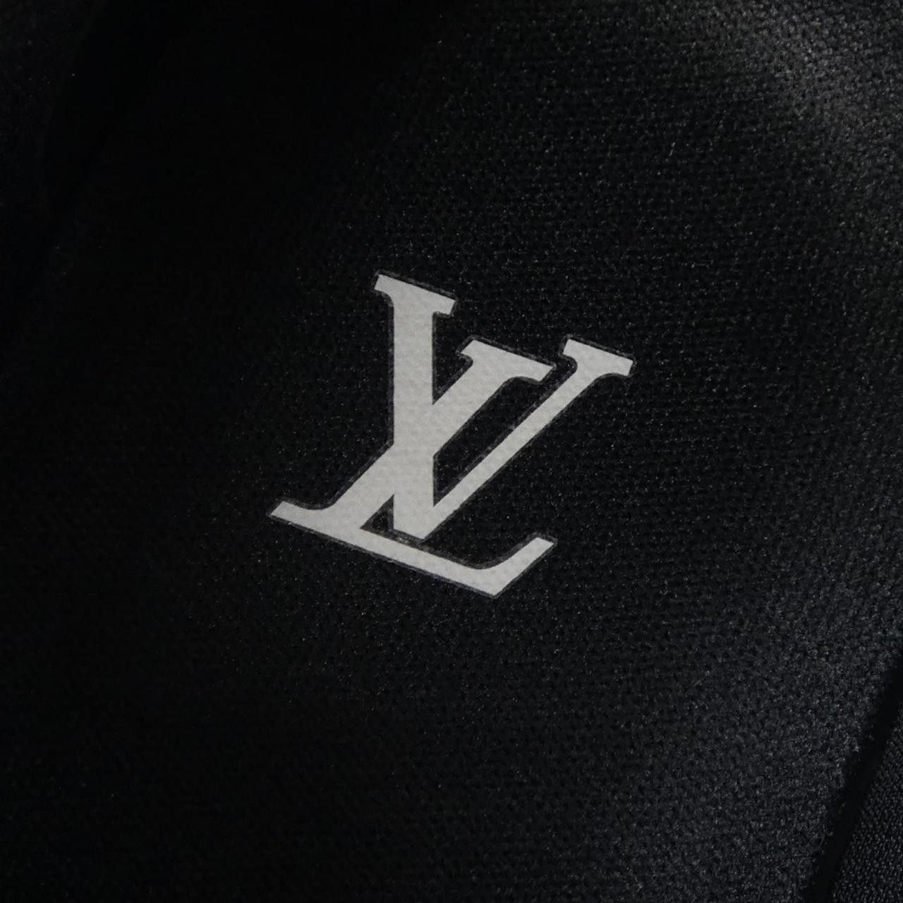 Louis Vuitton Louis Vuitton Louis Vuitton LV Classic Sneakers Plastic / Synthetic Shoes DUTY FREE for USA Size ONE SIZE - 6 Thumbnail